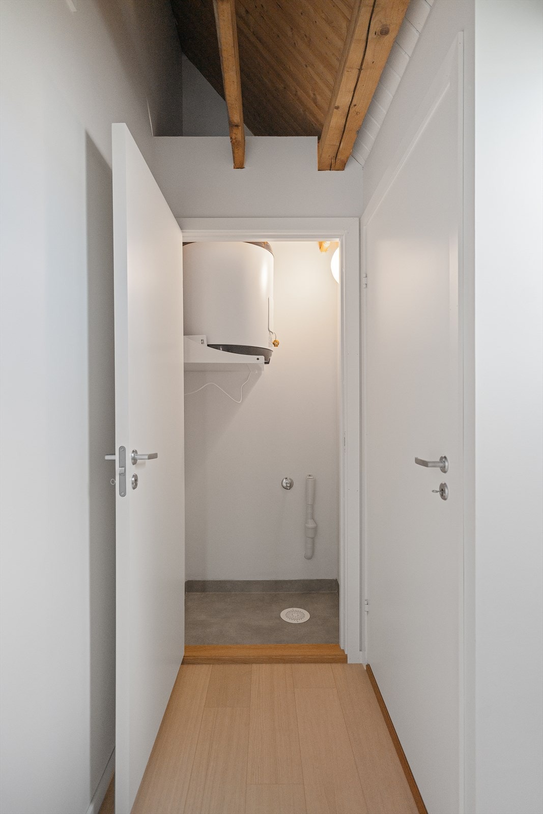 Bod/teknisk med opplegg for vaskemaskin Galleribilde