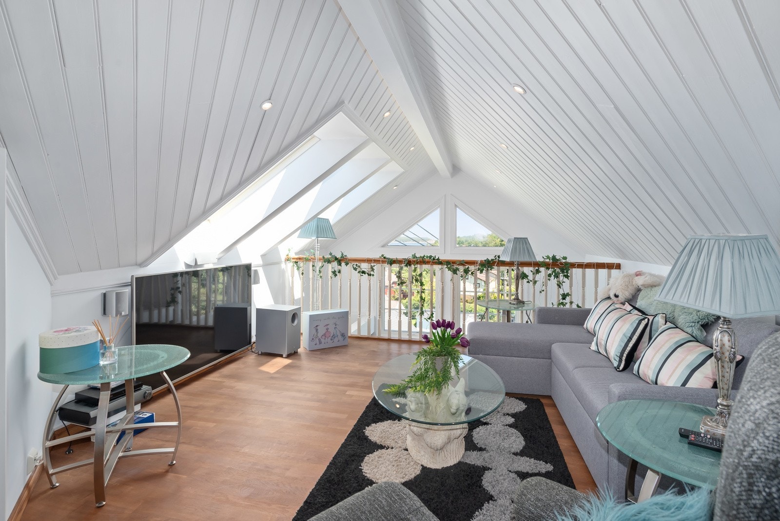 Loftstue Galleribilde