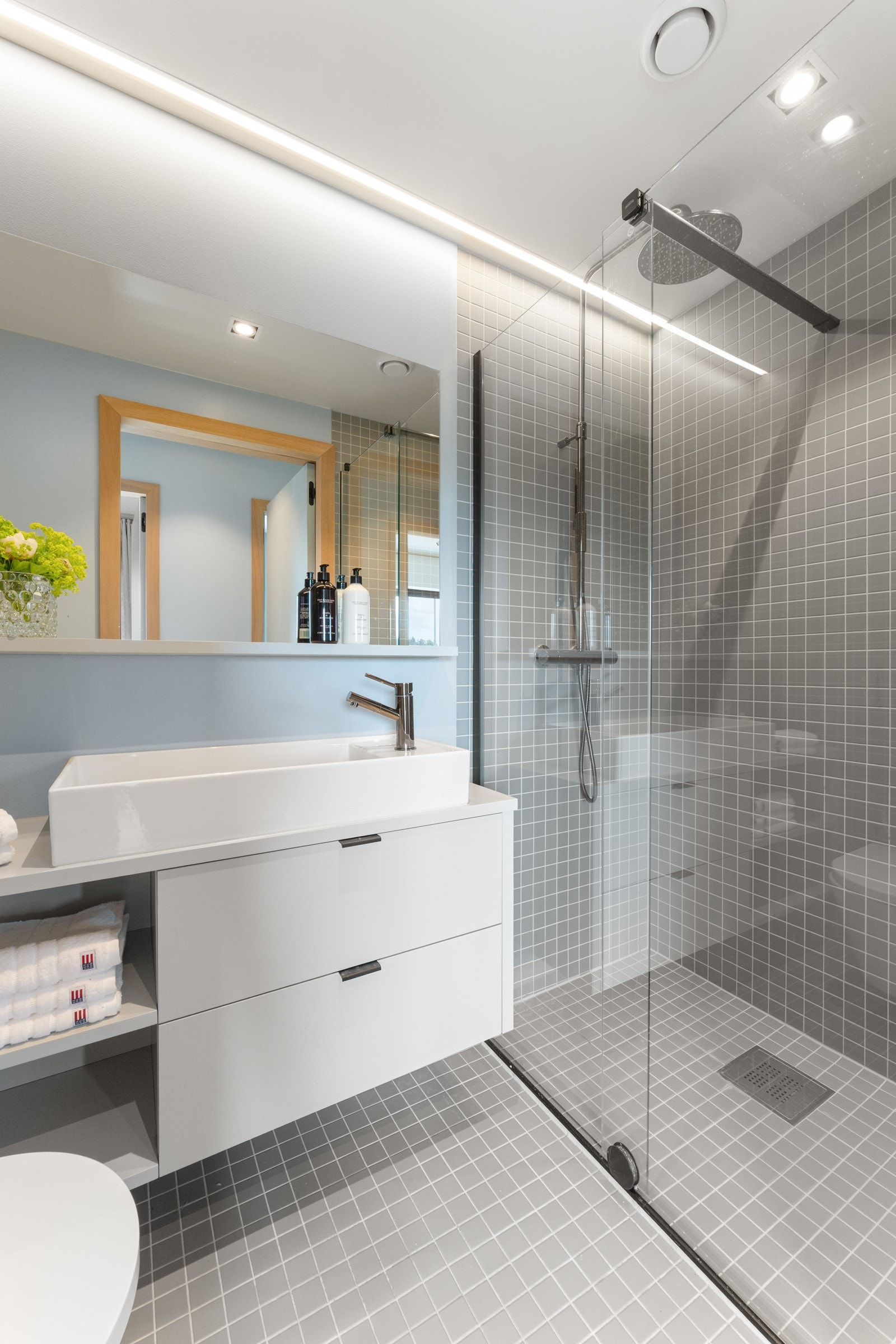 Det andre badet i underetasjen Galleribilde