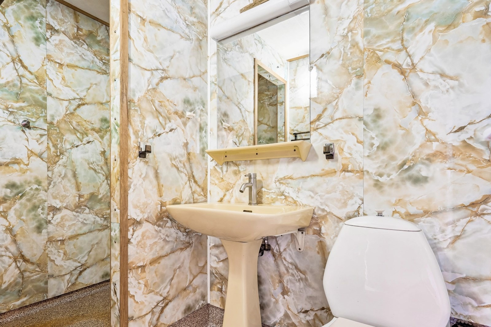 Bad i underetasjen Galleribilde