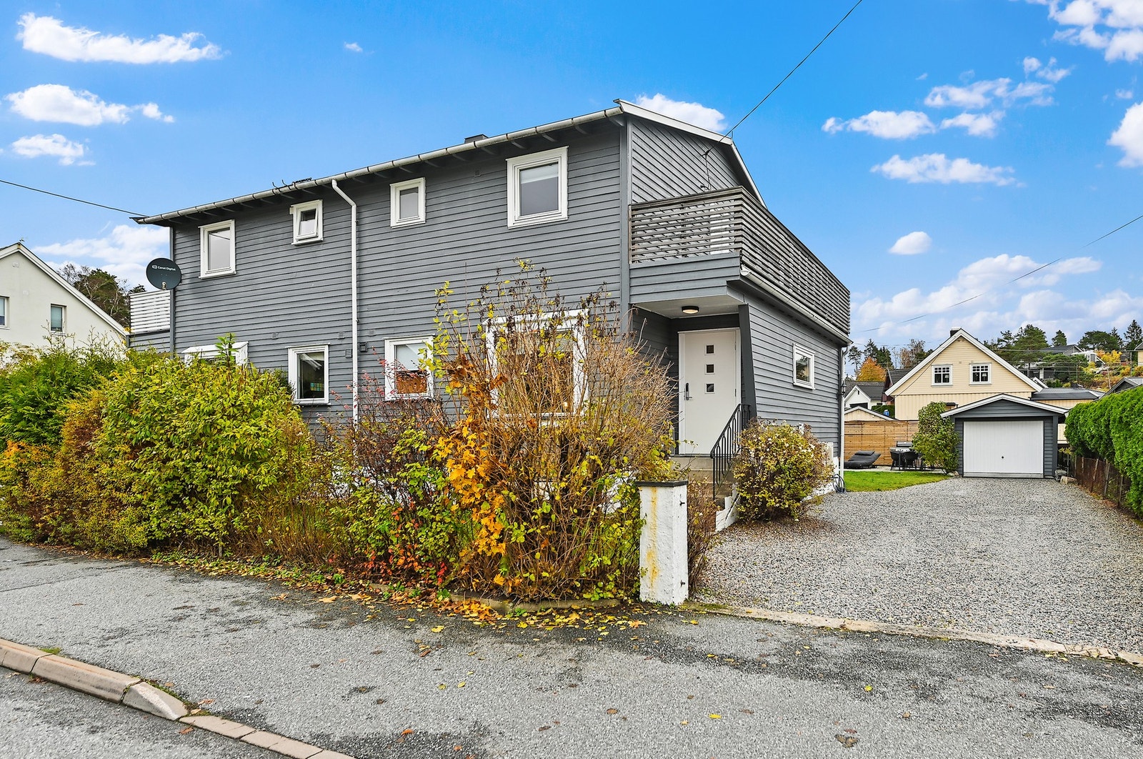 En praktisk og oppgradert bolig, i et rolig og barnevennlig område på Øvre Lande. Velkommen til visning. Galleribilde