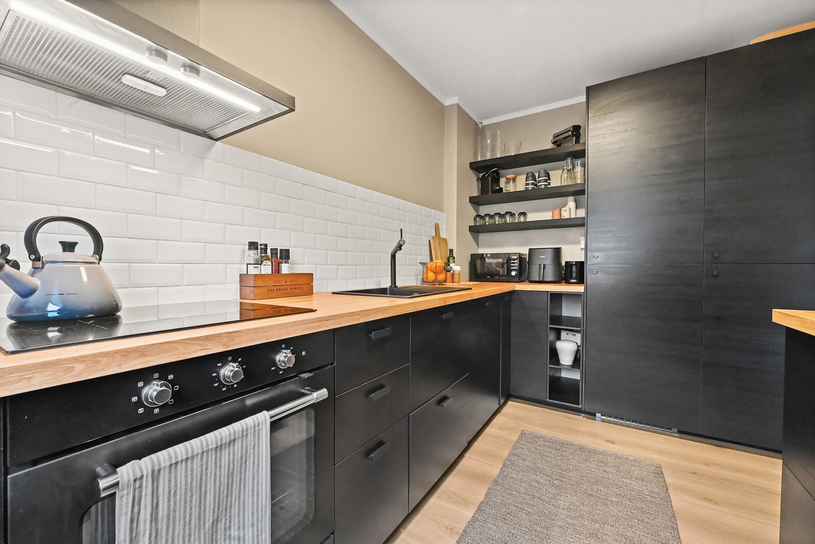 Moderne, med god plass i innredningen. Galleribilde