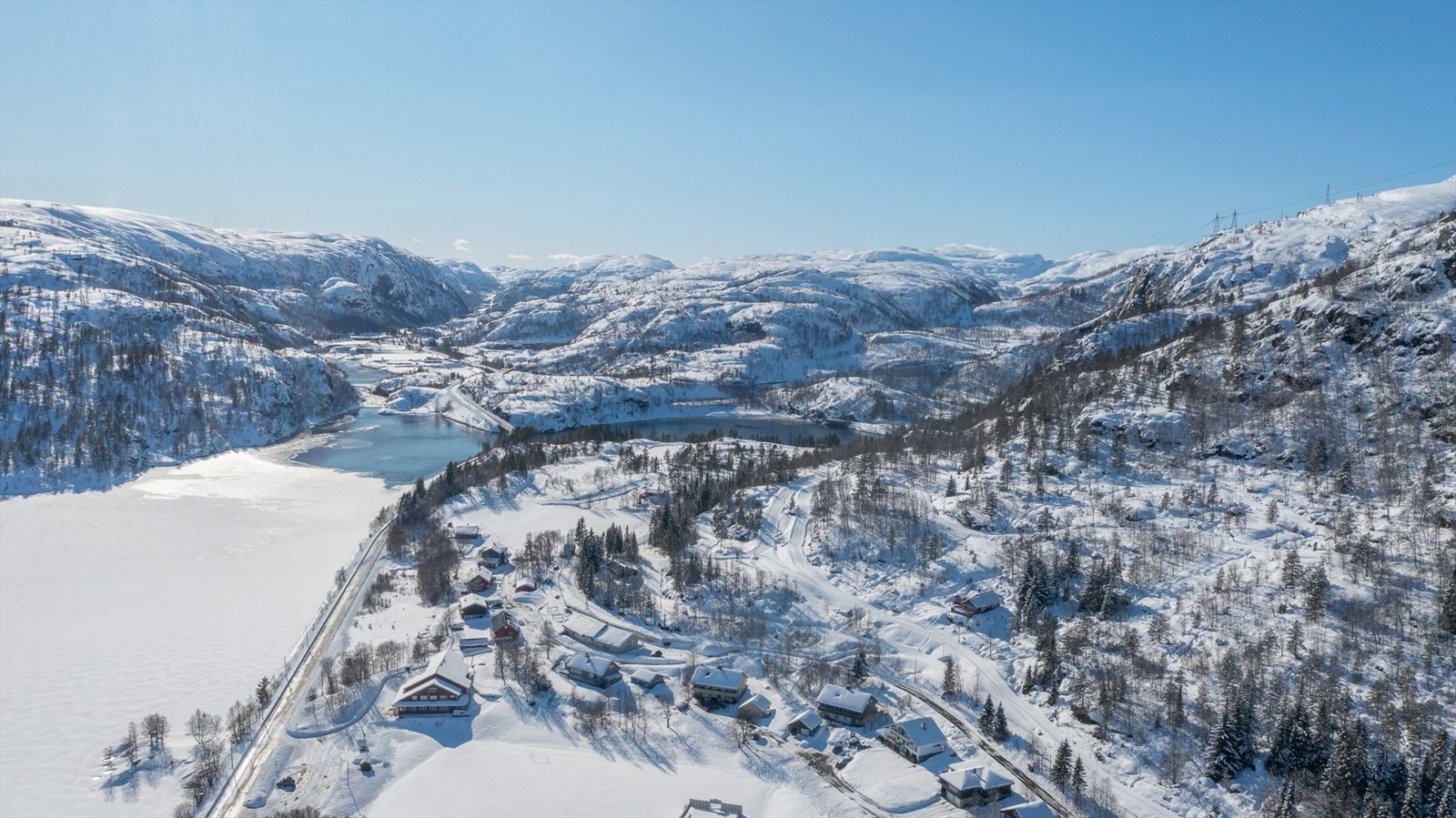 Sirdal skiarena sett mot vest Galleribilde