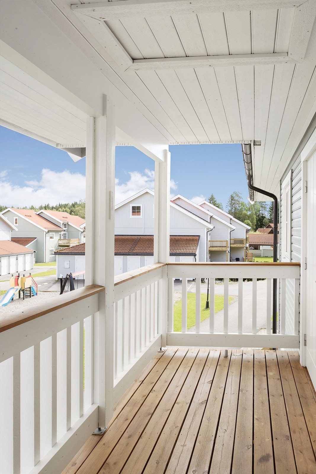 Overbygget veranda ved inngangsparti Galleribilde