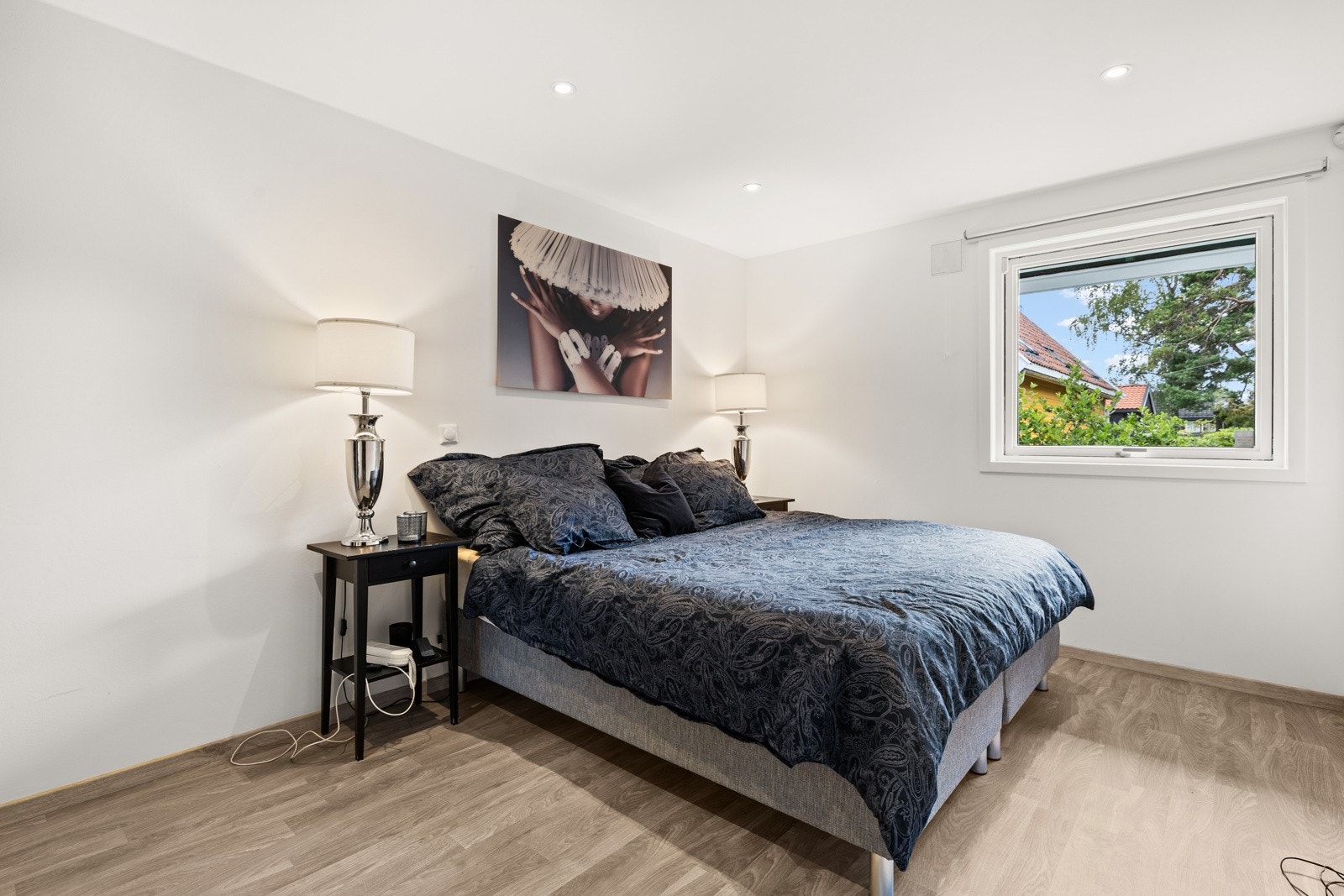 Boligen har 4 gode soverom, familievennlig plassert på samme plan. Galleribilde