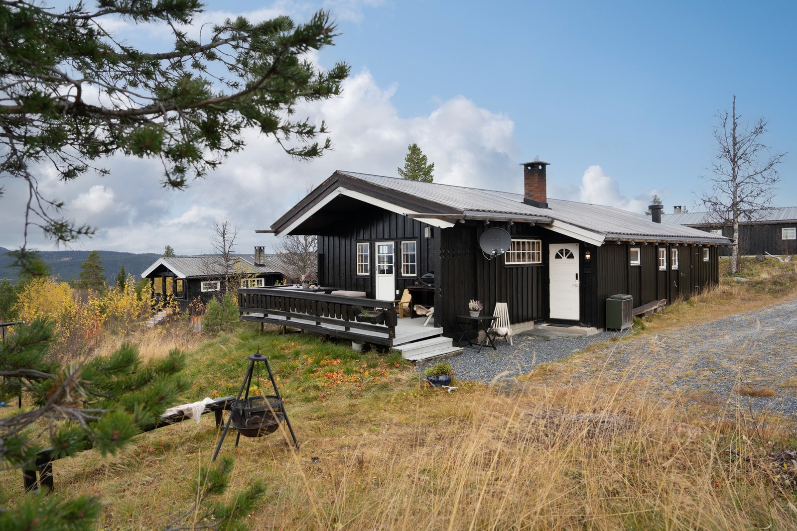 God adkomst og parkering rett ved hytta, både sommer og vinter. Galleribilde