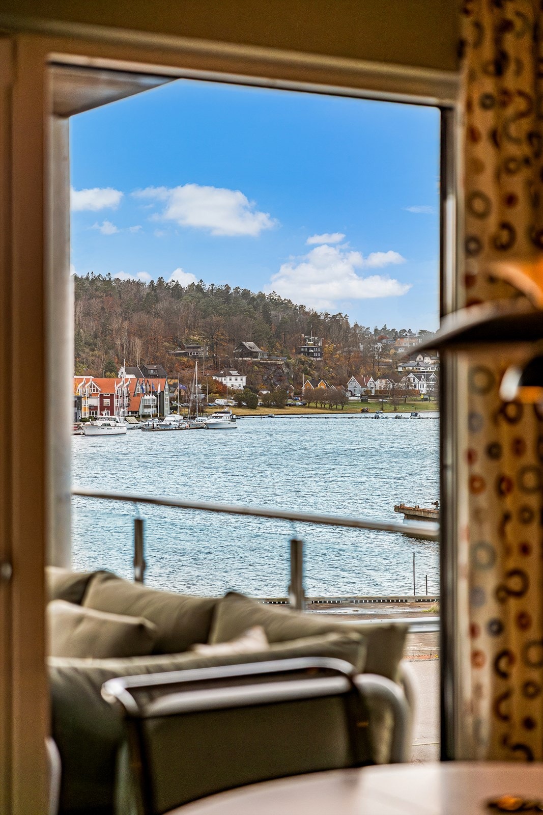 Nyt utsikten i maritime omgivelser. Galleribilde