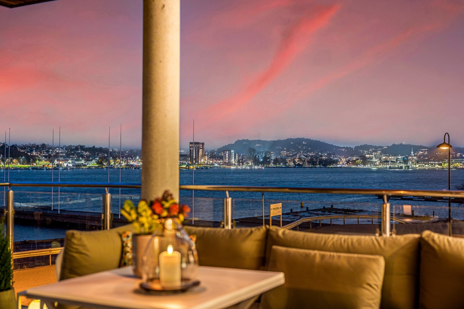 Utsikten er like imponerende på kvelden. Galleribilde