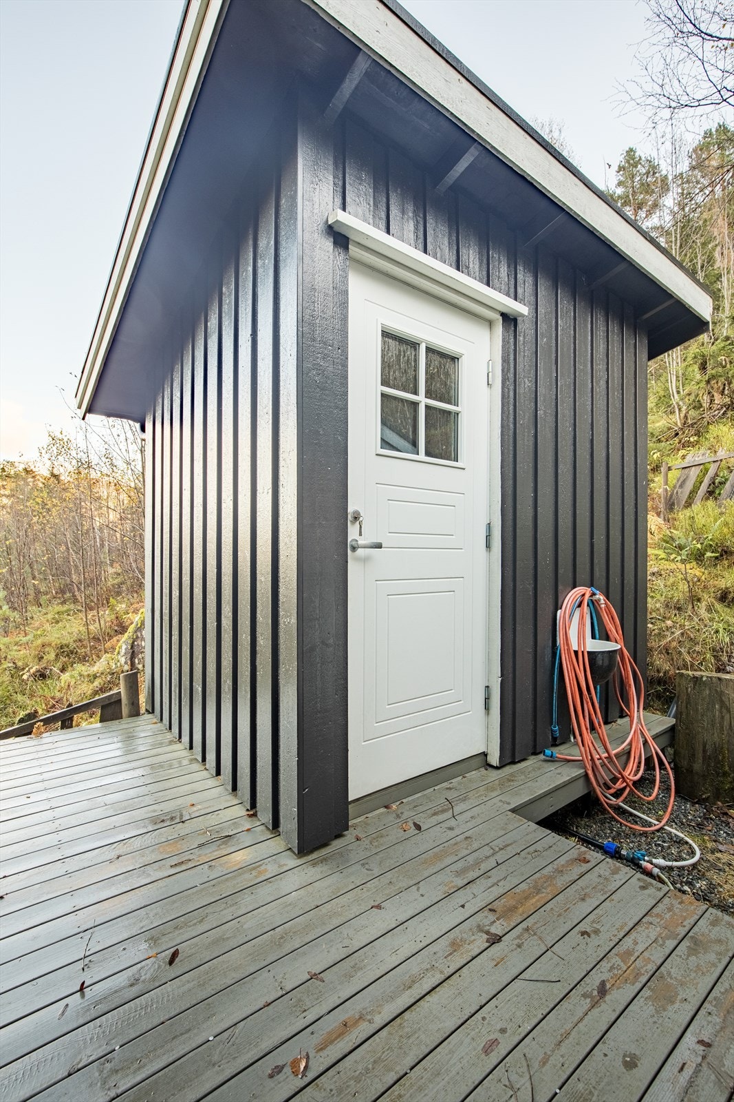 Aggregathus med trykkvannspumpe og bodareal Galleribilde