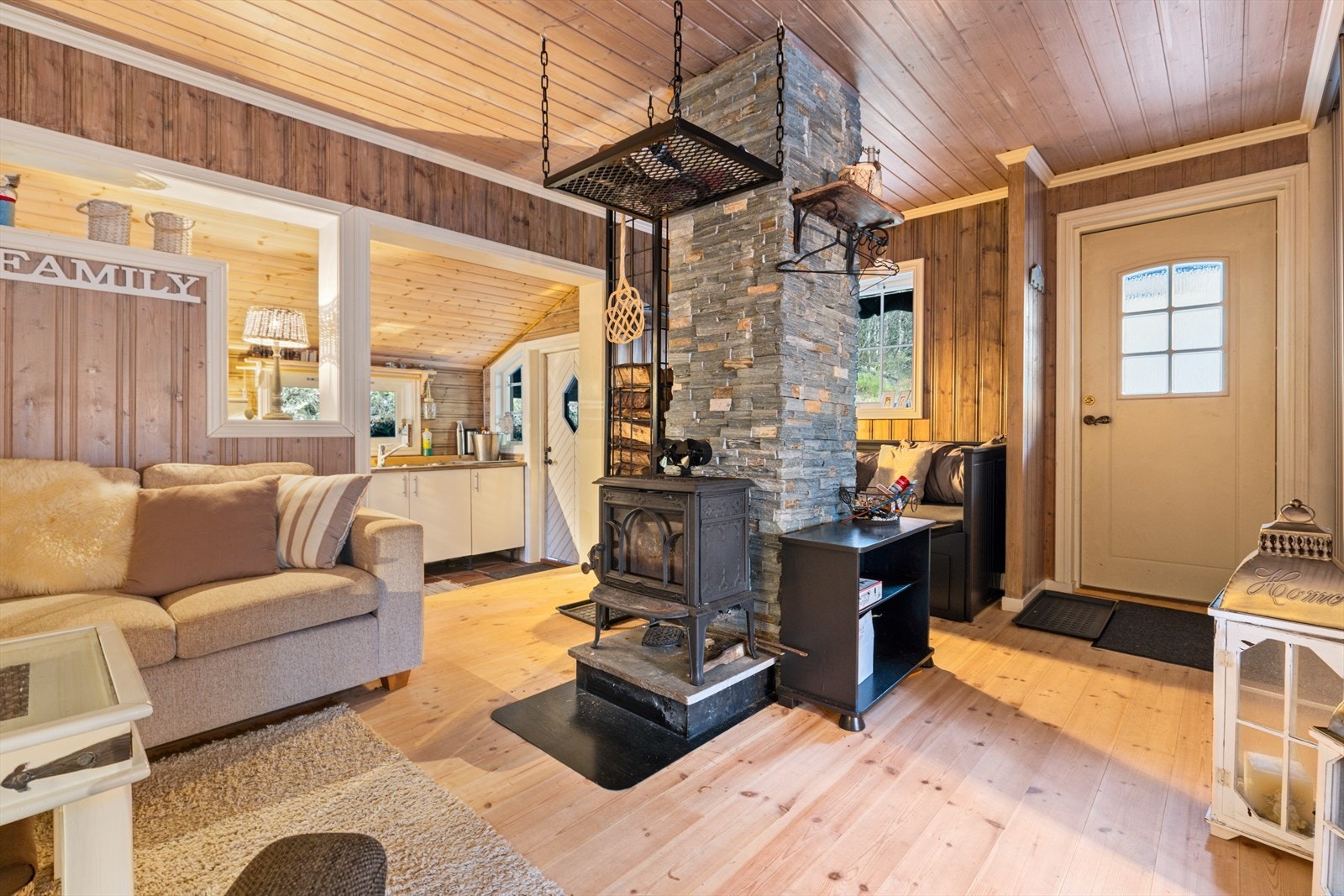 En åpen og luftig planløsning Galleribilde