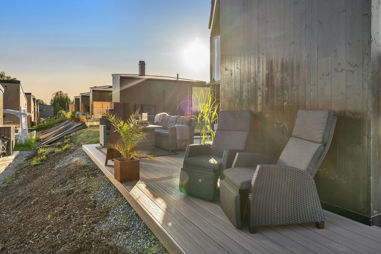 Solrik beliggenhet med sol hele dagen Galleribilde