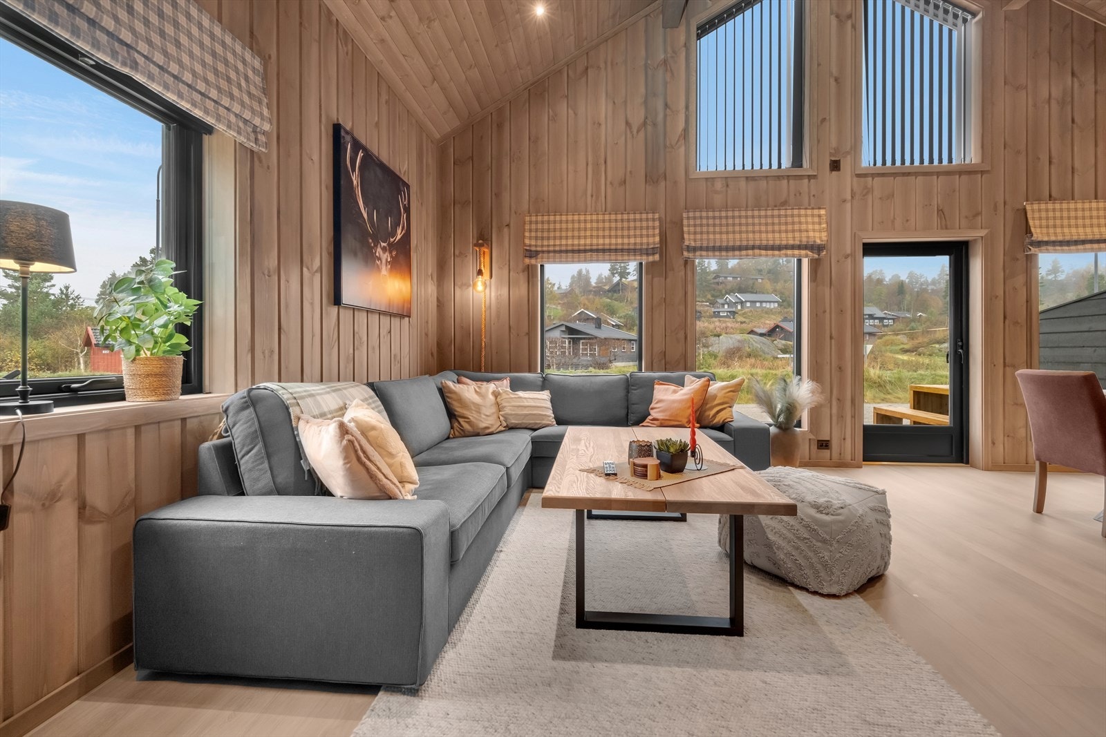 Innvendige bilder er hentet fra nabohytten Heddersvegen 2C Galleribilde