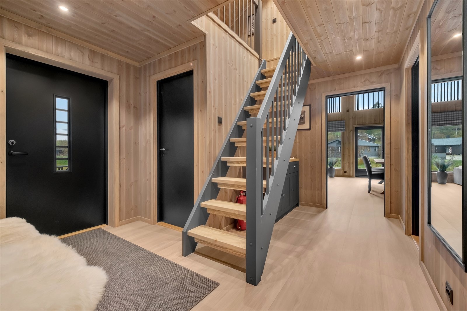 Innvendige bilder er hentet fra nabohytten Heddersvegen 2C Galleribilde