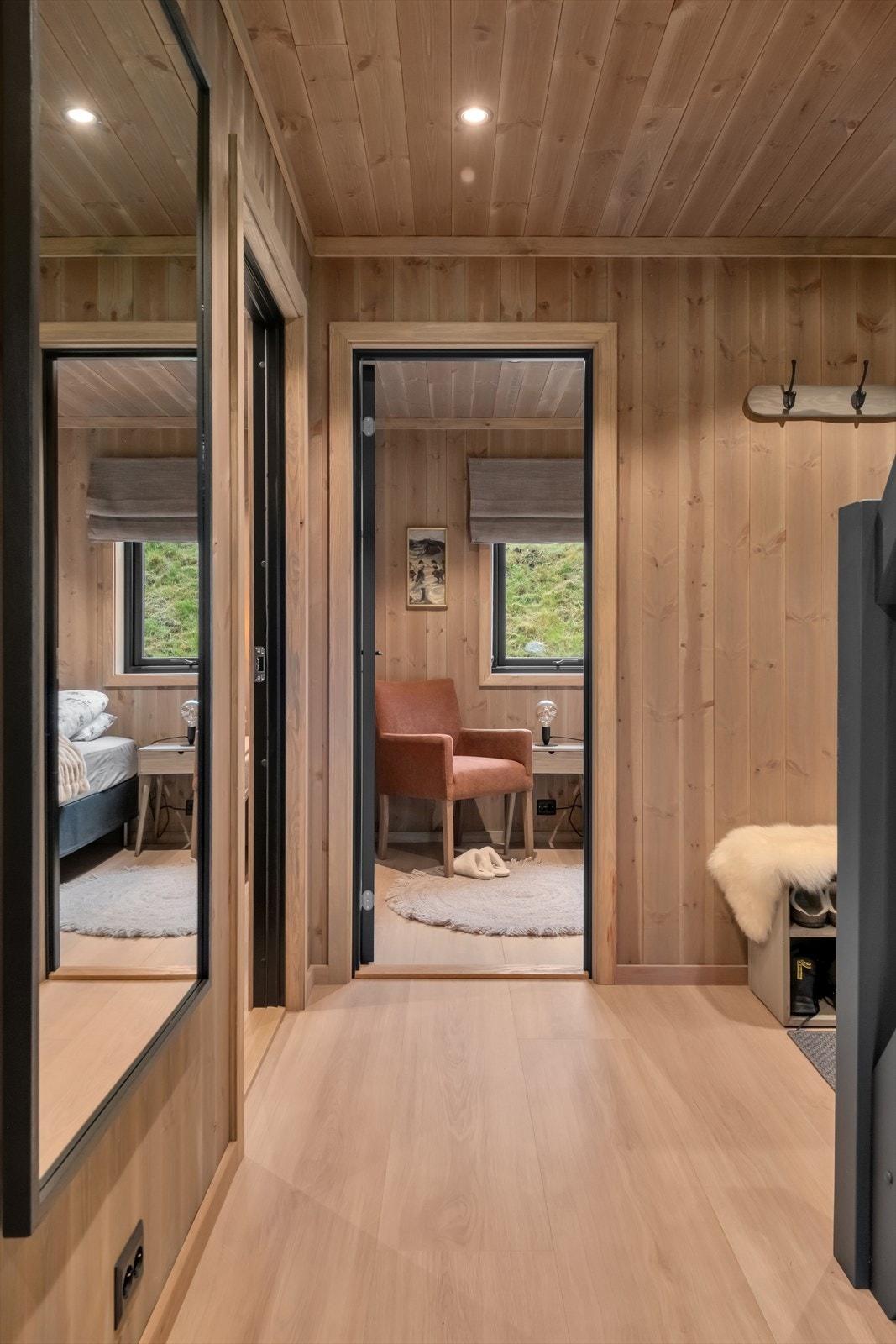 Innvendige bilder er hentet fra nabohytten Heddersvegen 2C Galleribilde