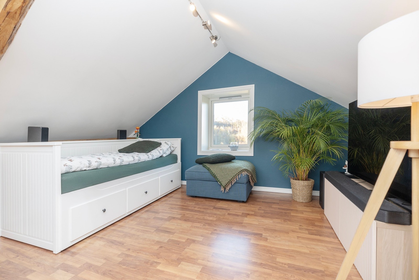 Soverom på loft Galleribilde