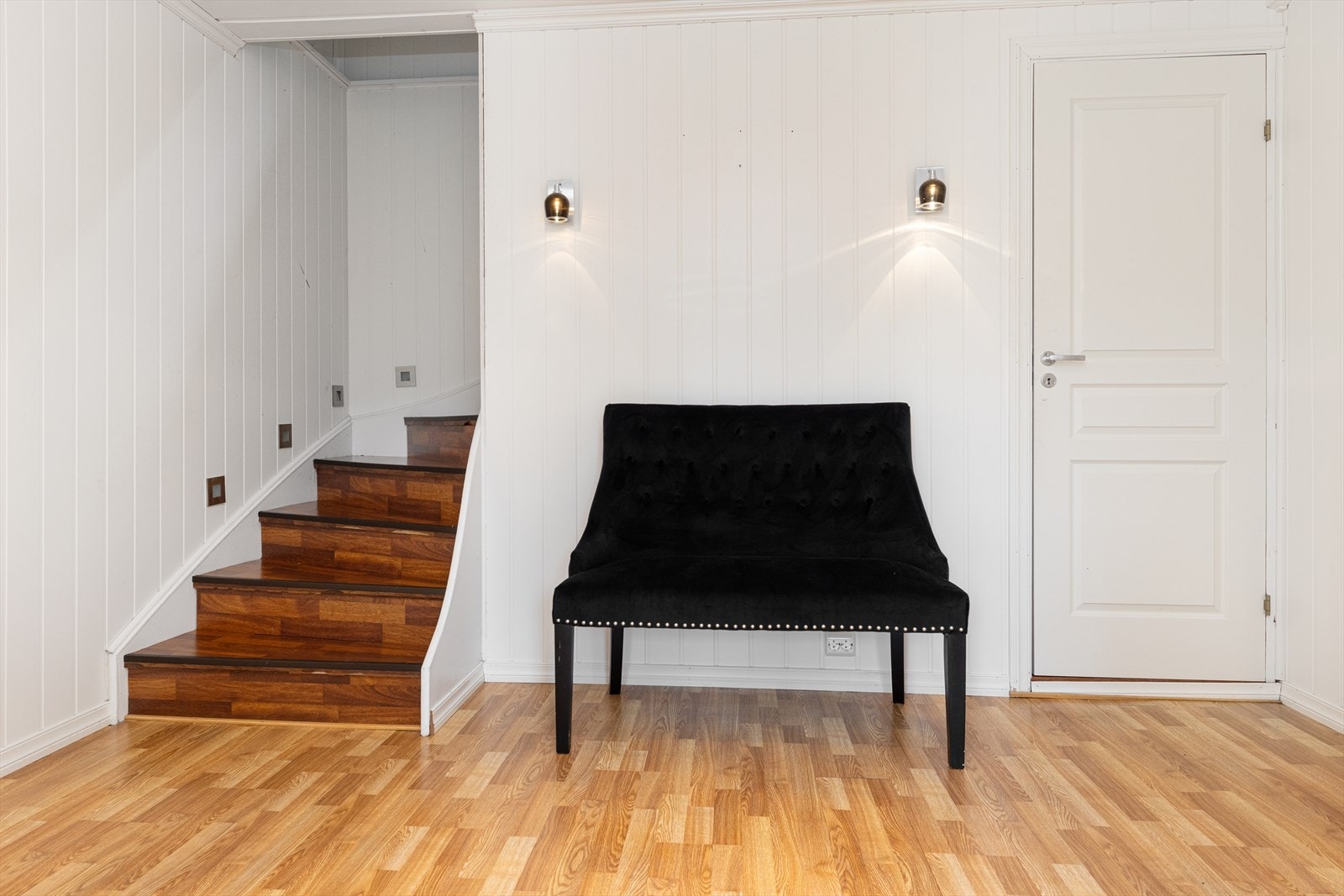 Gang nede, tilhørende hoveddel Galleribilde