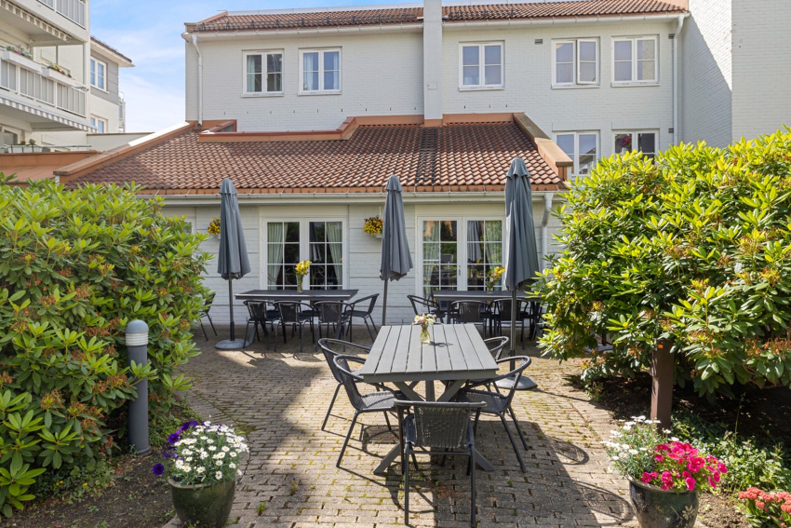 Meget attraktive og hyggelige Husebyhagen Seniorboliger for deg mellom 55-75 år ved innflytting. Galleribilde