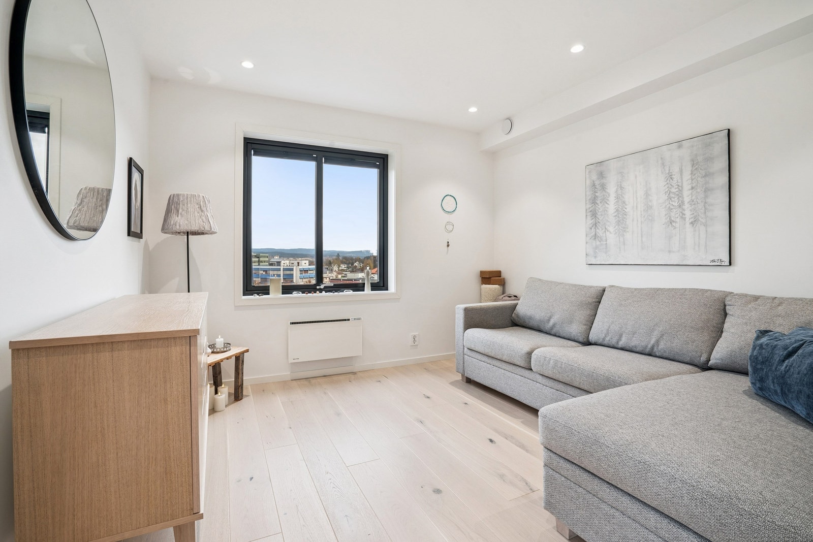 Det andre soverommet er også av god størrelse, og kan alternativt benyttes som TV-stue. Galleribilde