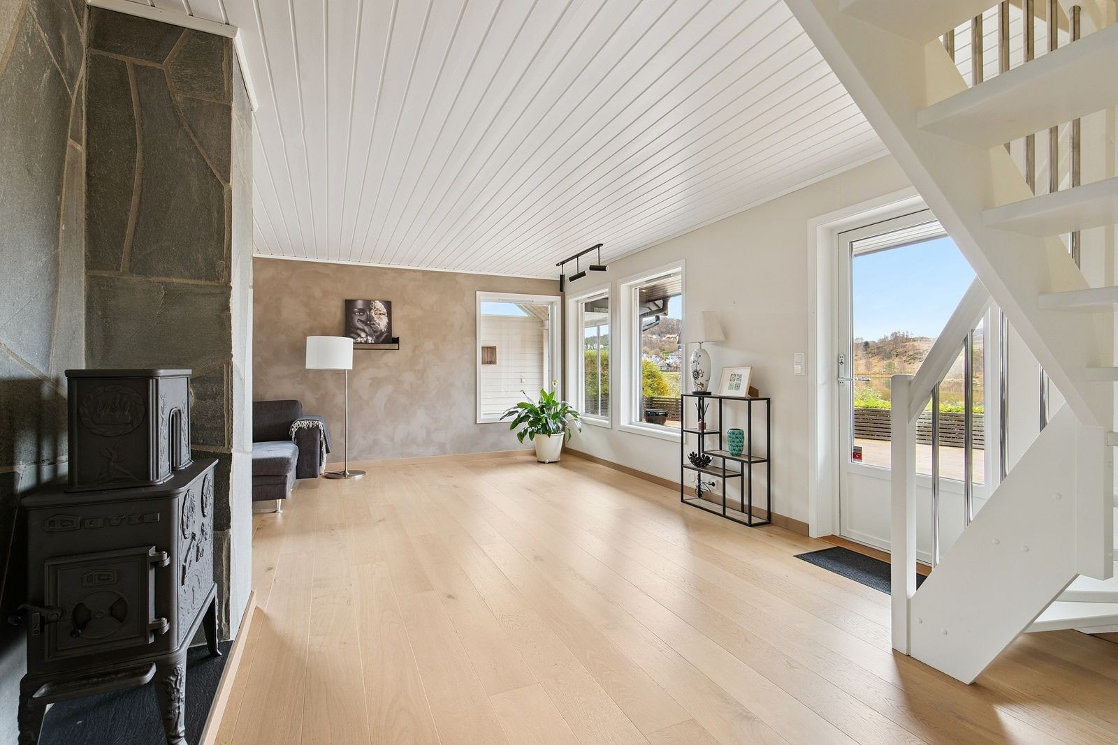 Boligen leies ut møblert Galleribilde