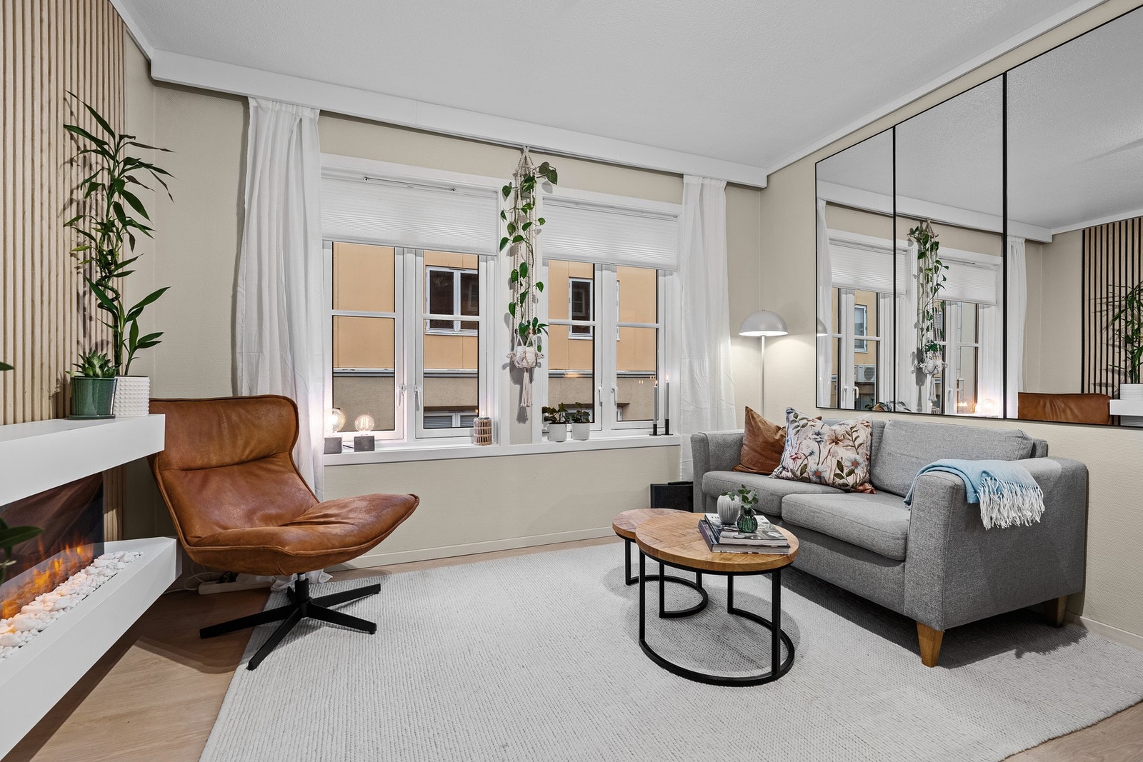 - Leiligheten er arealeffektiv og er smart innredet - Galleribilde