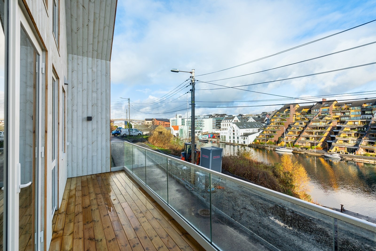 Nydelig utsiktsbeliggenhet på Risøy med utsikt til Smedasundet Galleribilde