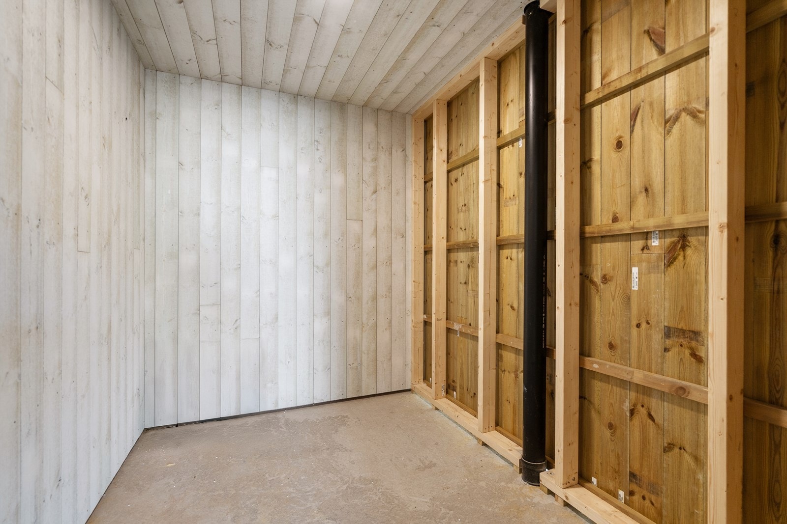 Sportsbod med gode oppbevaringsmuligheter. Galleribilde