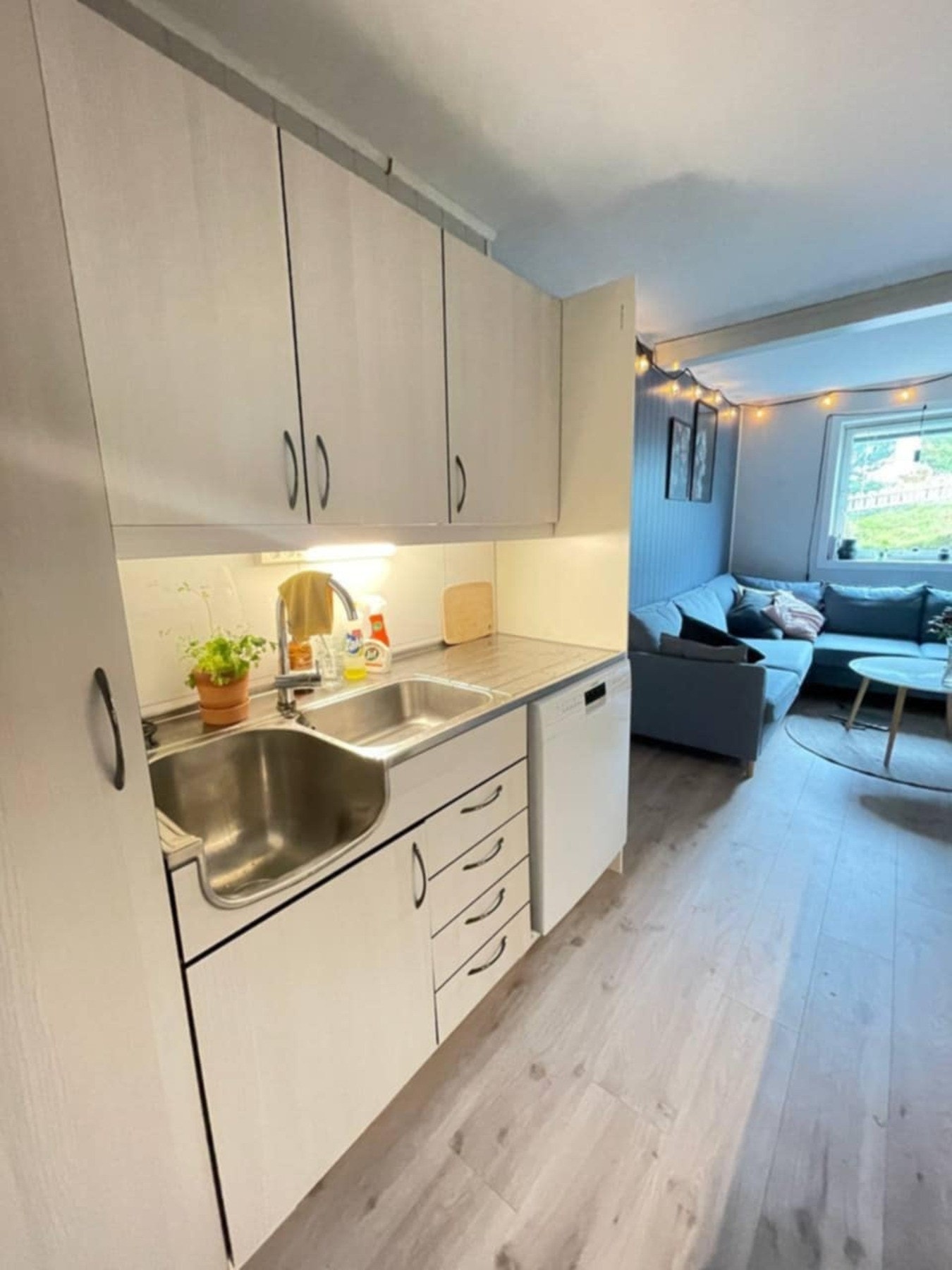 - Åpen stue/kjøkken løsning. Galleribilde