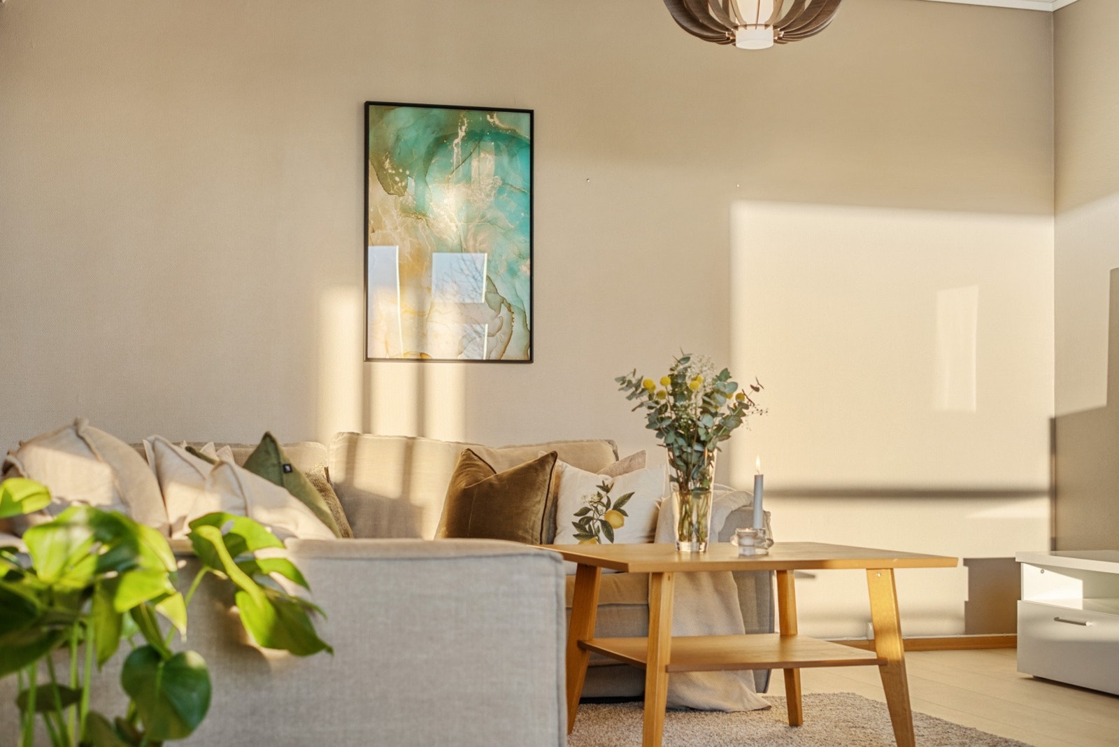 Boligen fremstår som tidsriktig og bør oppleves! Galleribilde