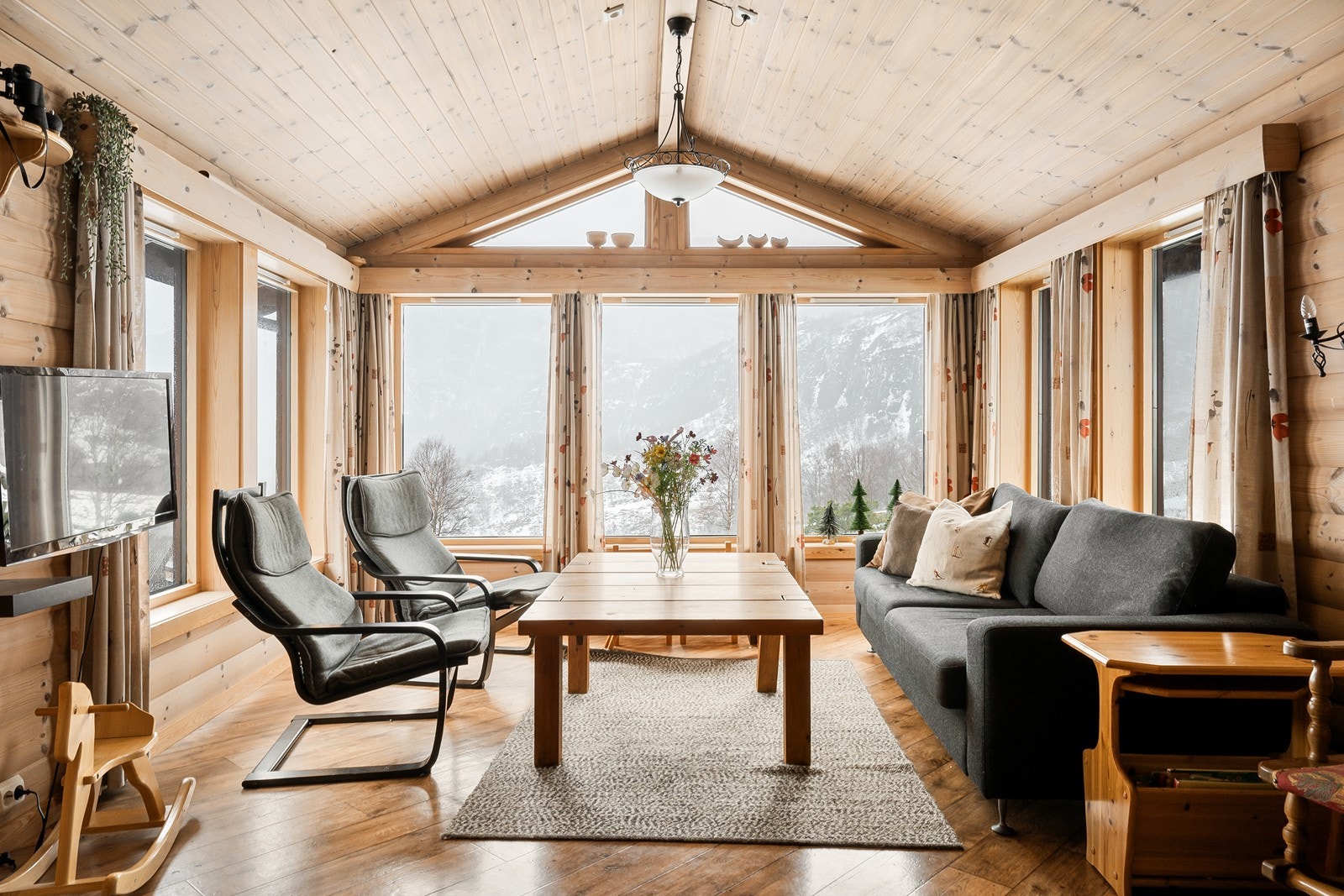 Flott utsikt fra stuen! Galleribilde