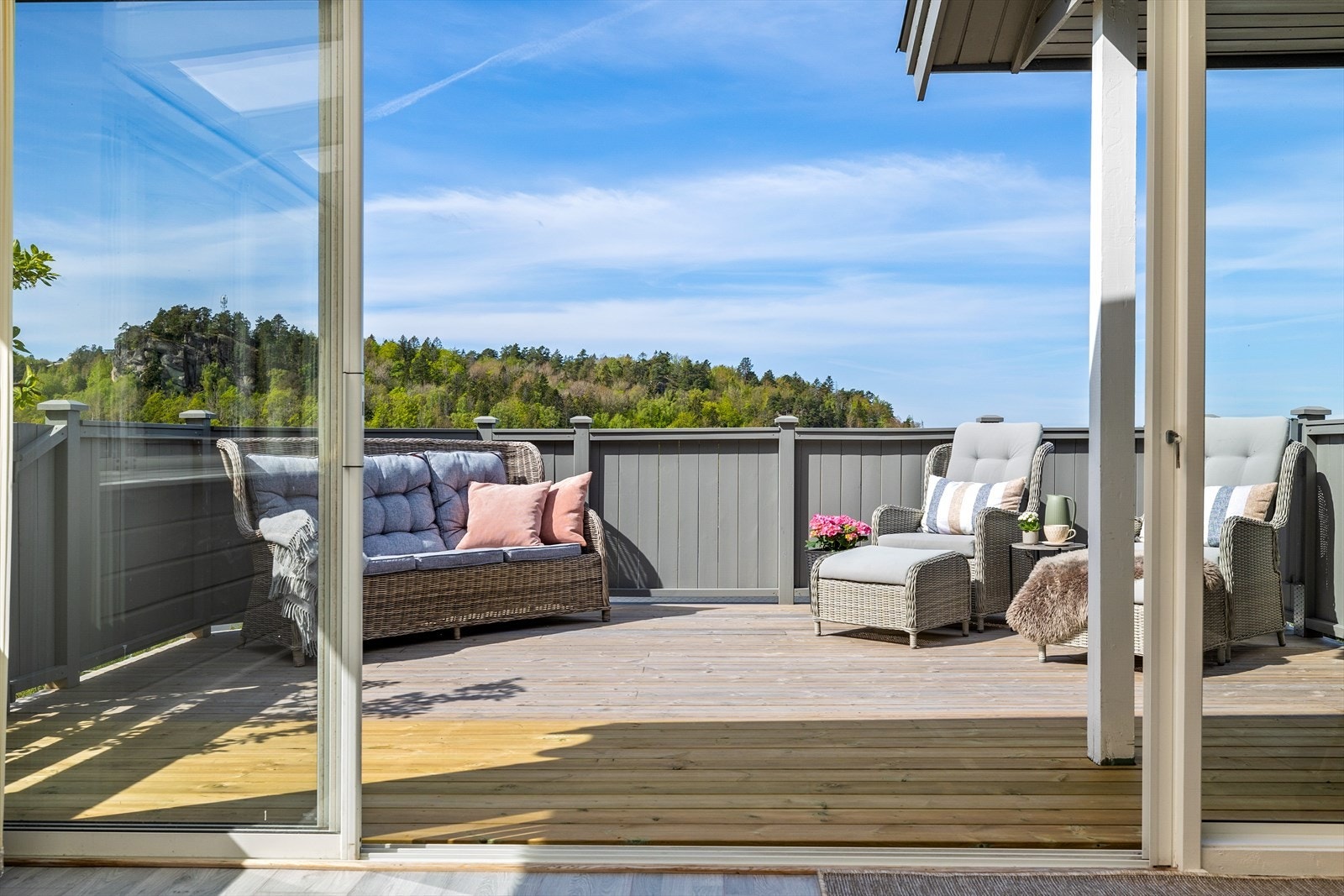 Uteplass Galleribilde