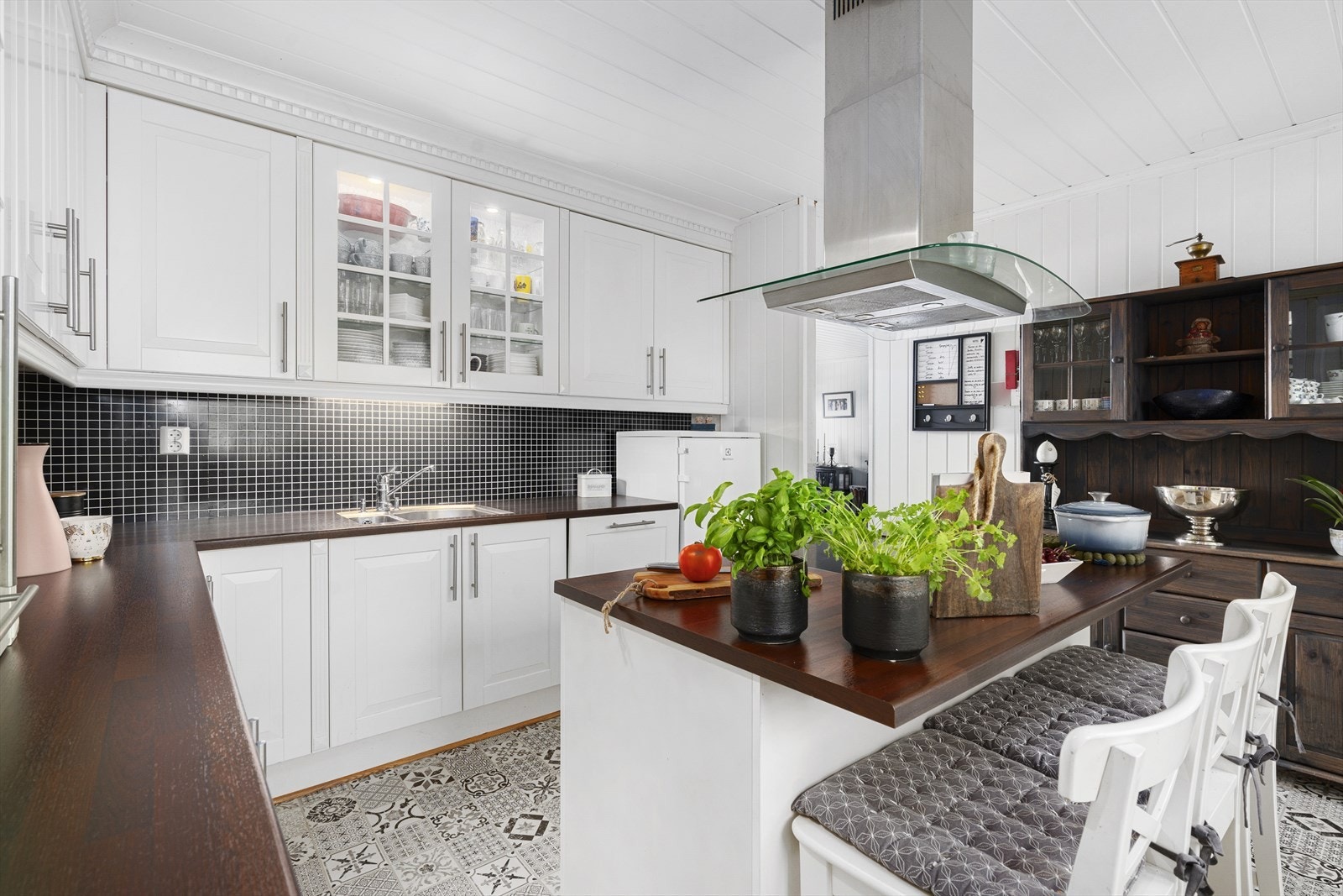 Effektiv kjøkkenventilator Galleribilde