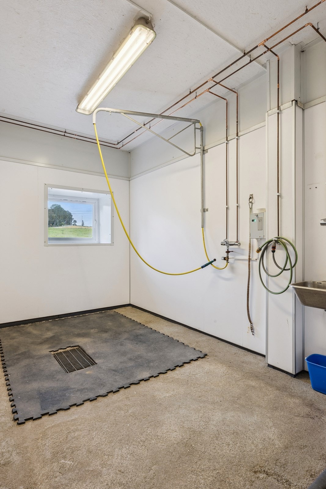 Eget vaskespilt med kaldt og varmtvann er et must for den aktive rytter. Galleribilde