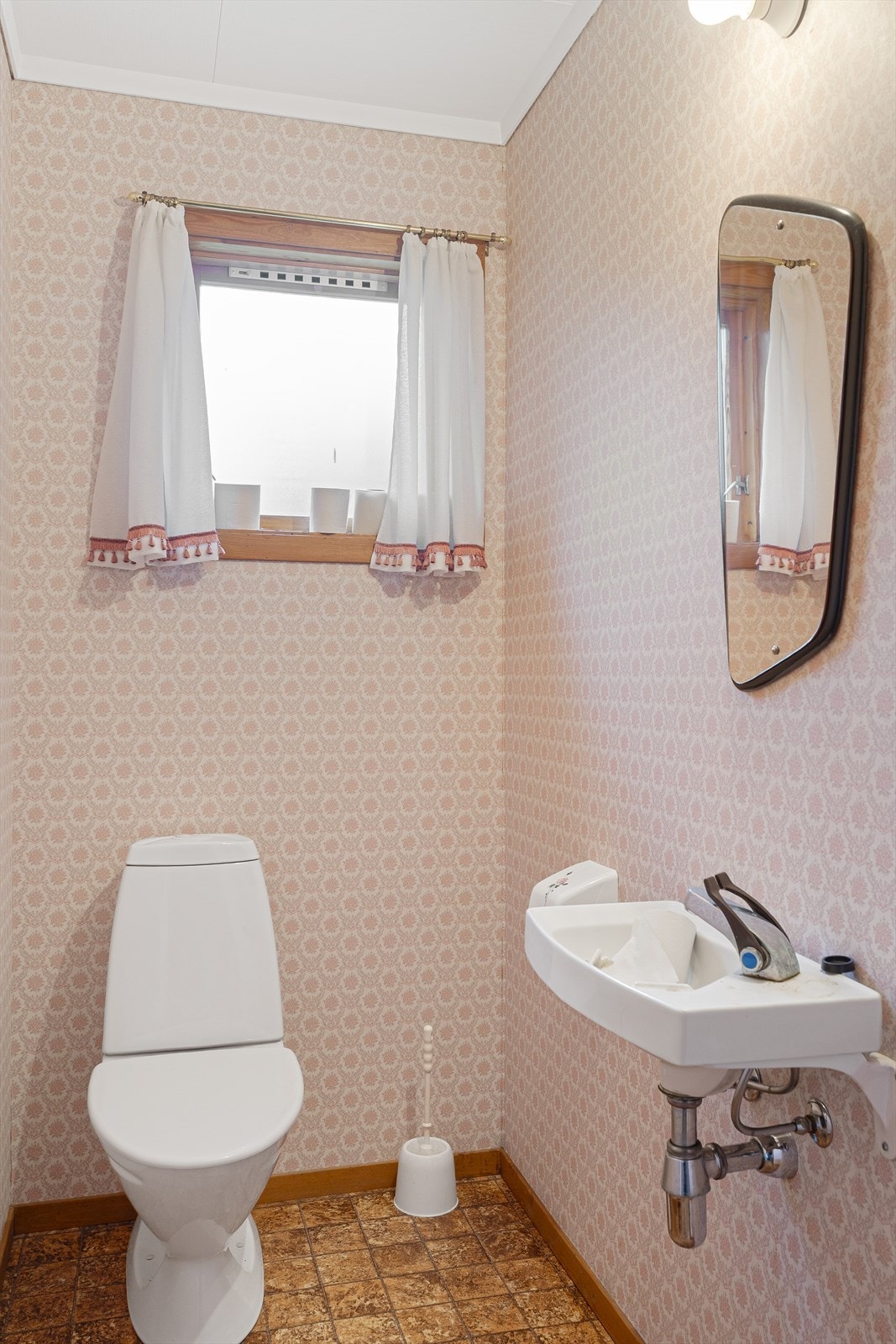 Toalettrom i 1. etasje. Galleribilde