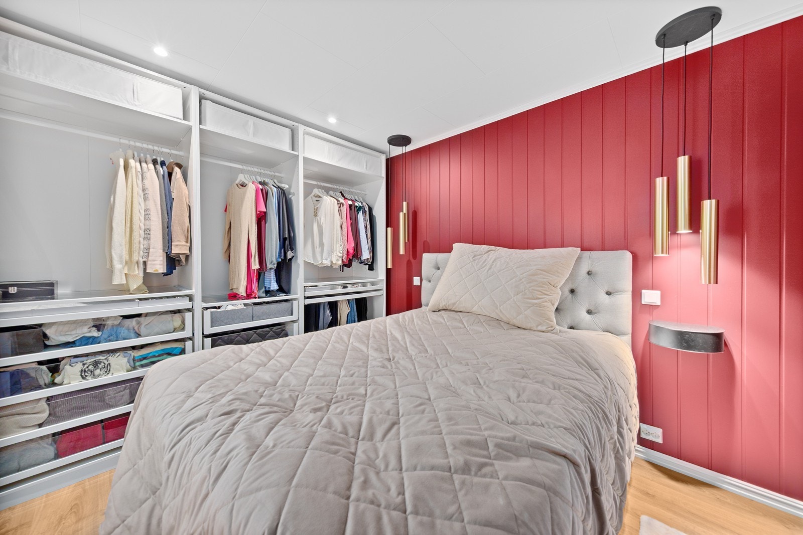 Soverom 1 - Boligen har totalt 2 gode soverom. Galleribilde