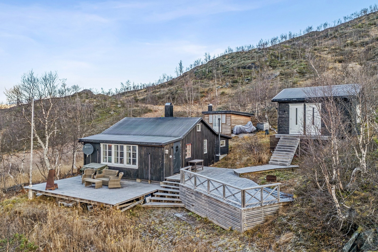 Hytte med naust på flott utsiktstomt! Galleribilde