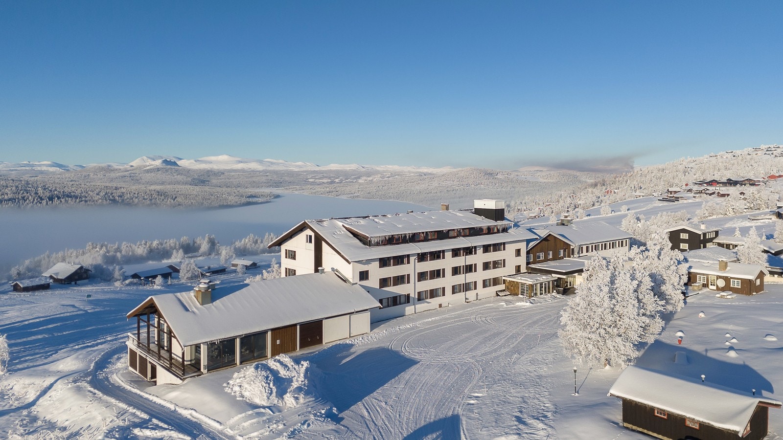 Fantastisk utsikt mot
Jotunheimen. Galleribilde