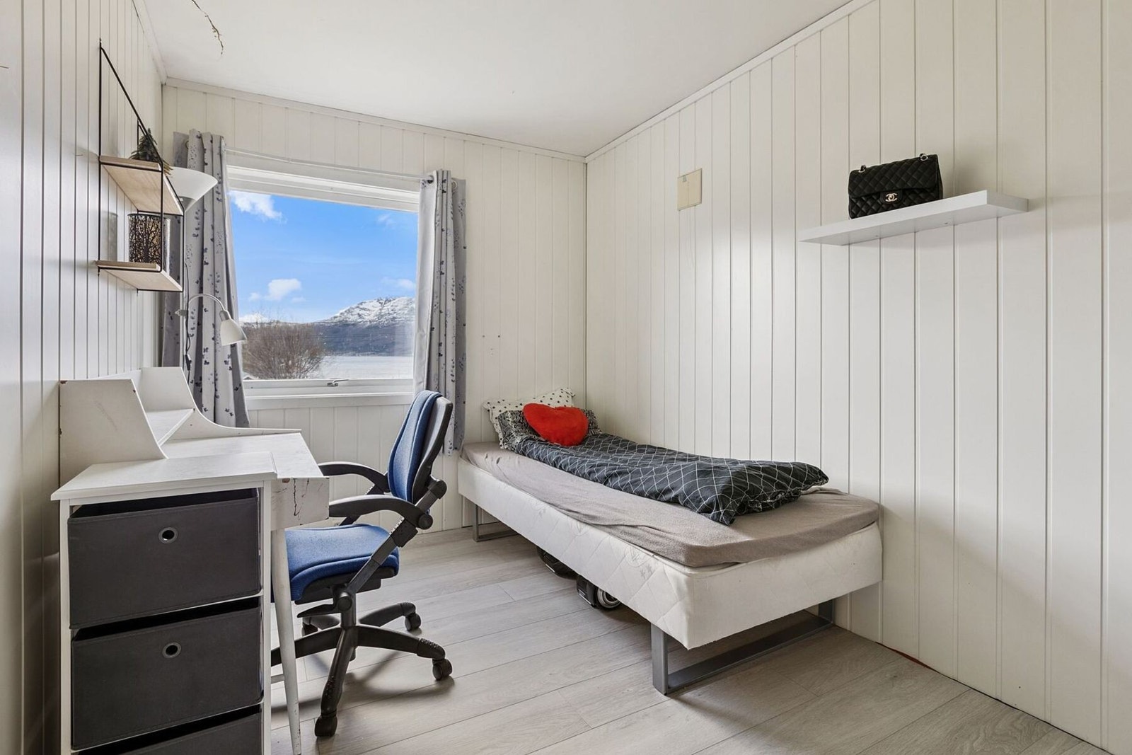 Soverom 4 Galleribilde