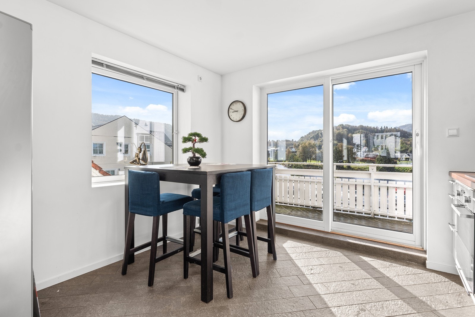 Skyvedør til balkong. Galleribilde