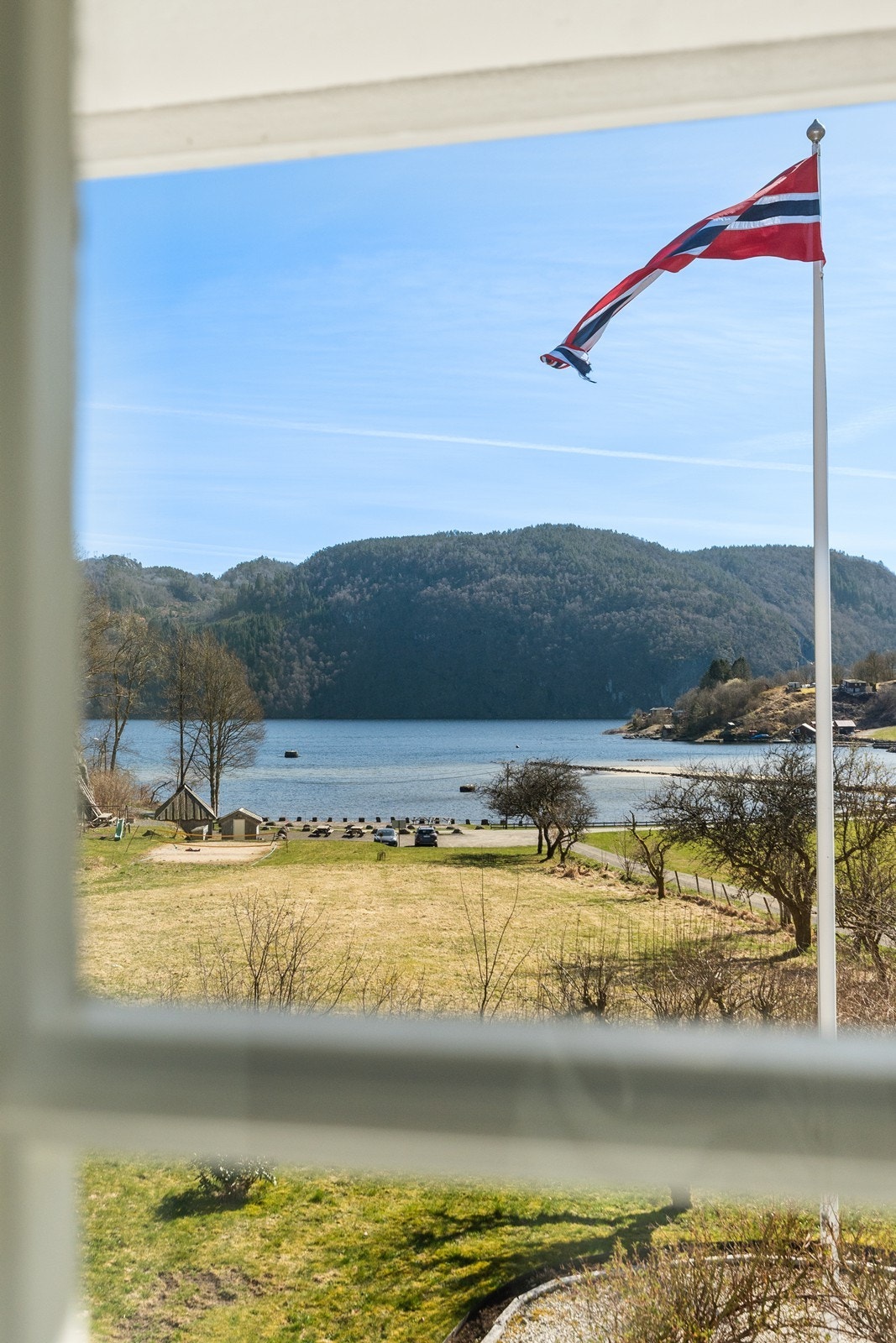 Utsikt mot Fedafjorden. Galleribilde