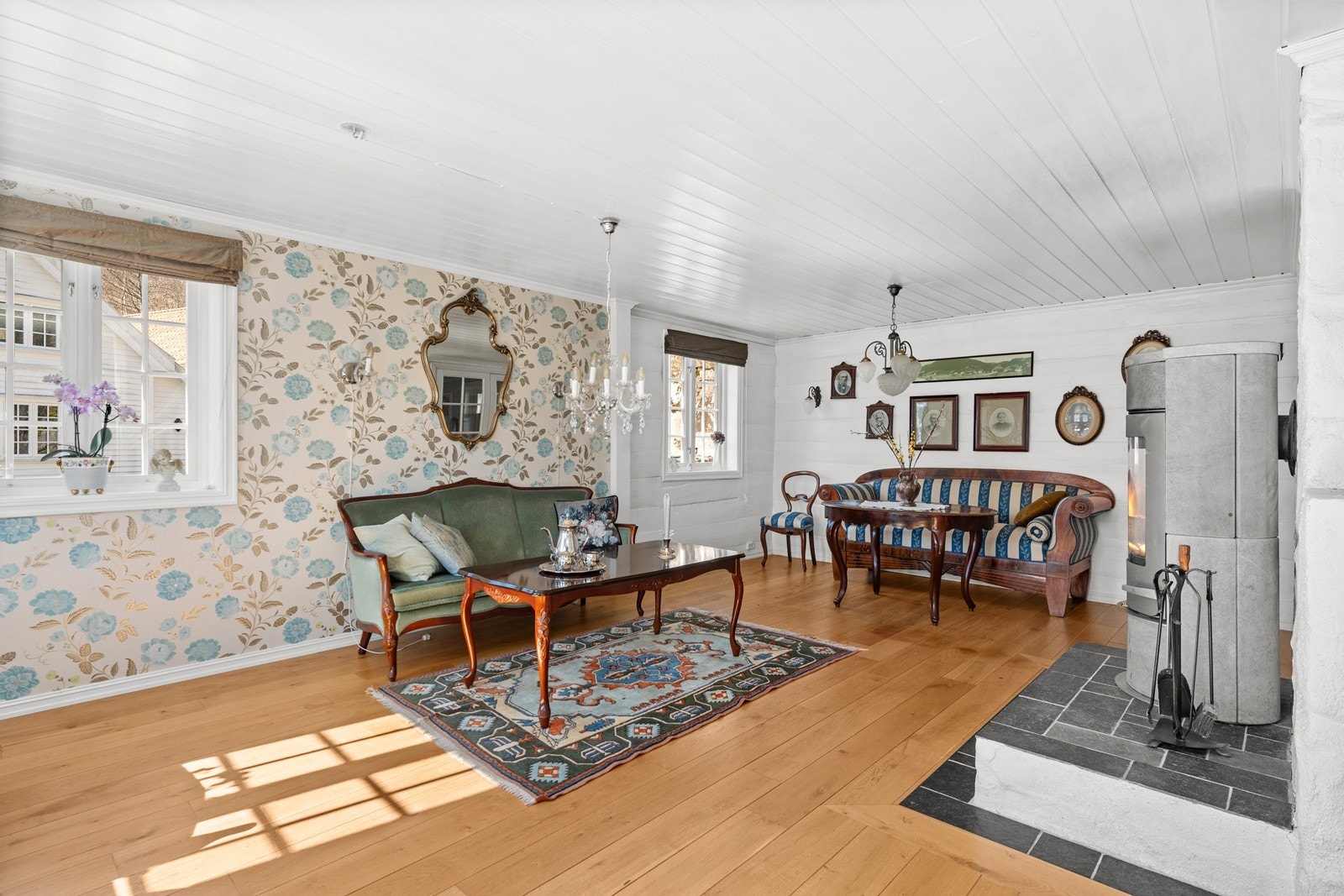 Heltre eikegulv. Galleribilde