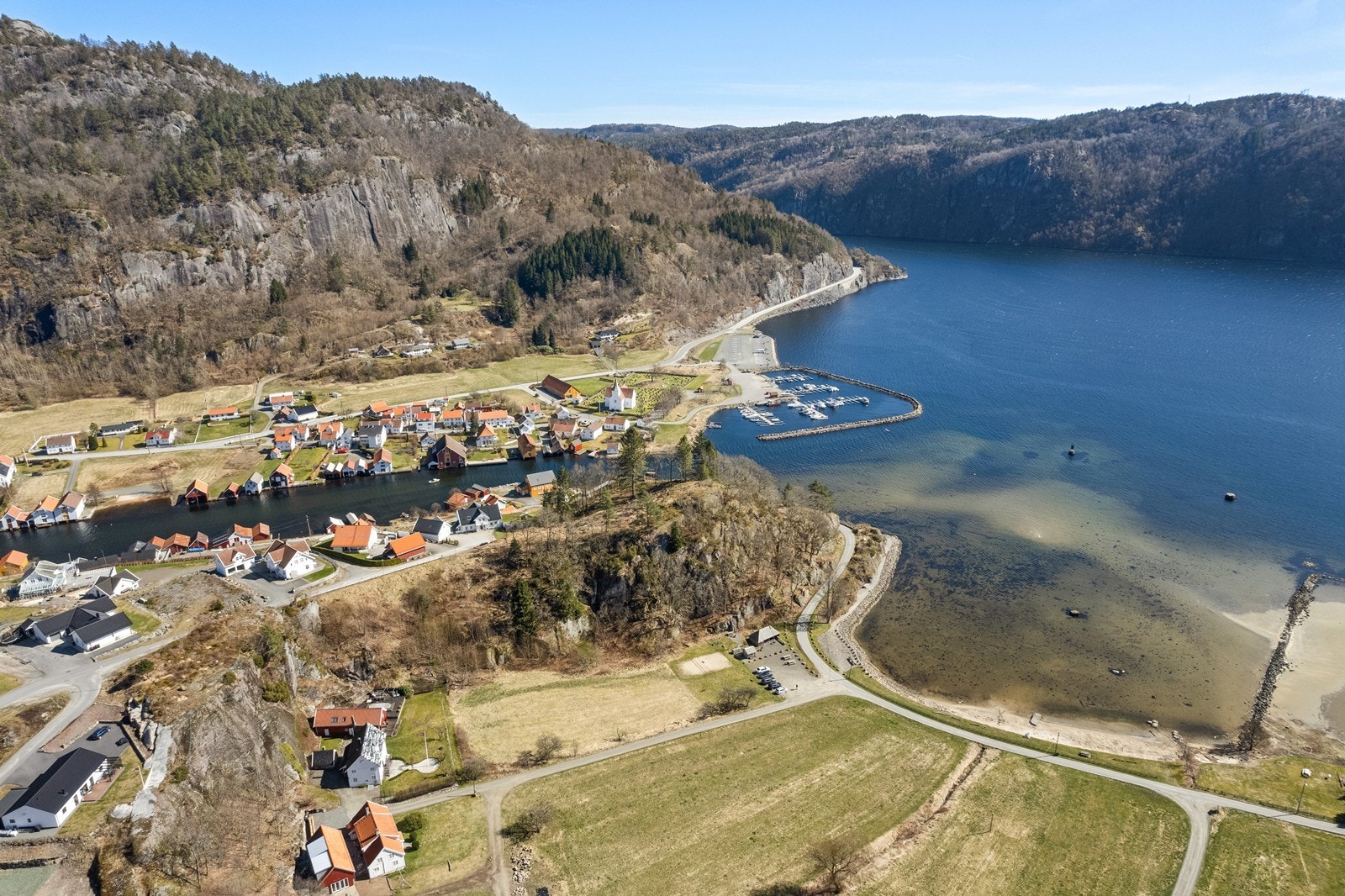 Godt utgangspunkt for mange populære turløyper. Galleribilde
