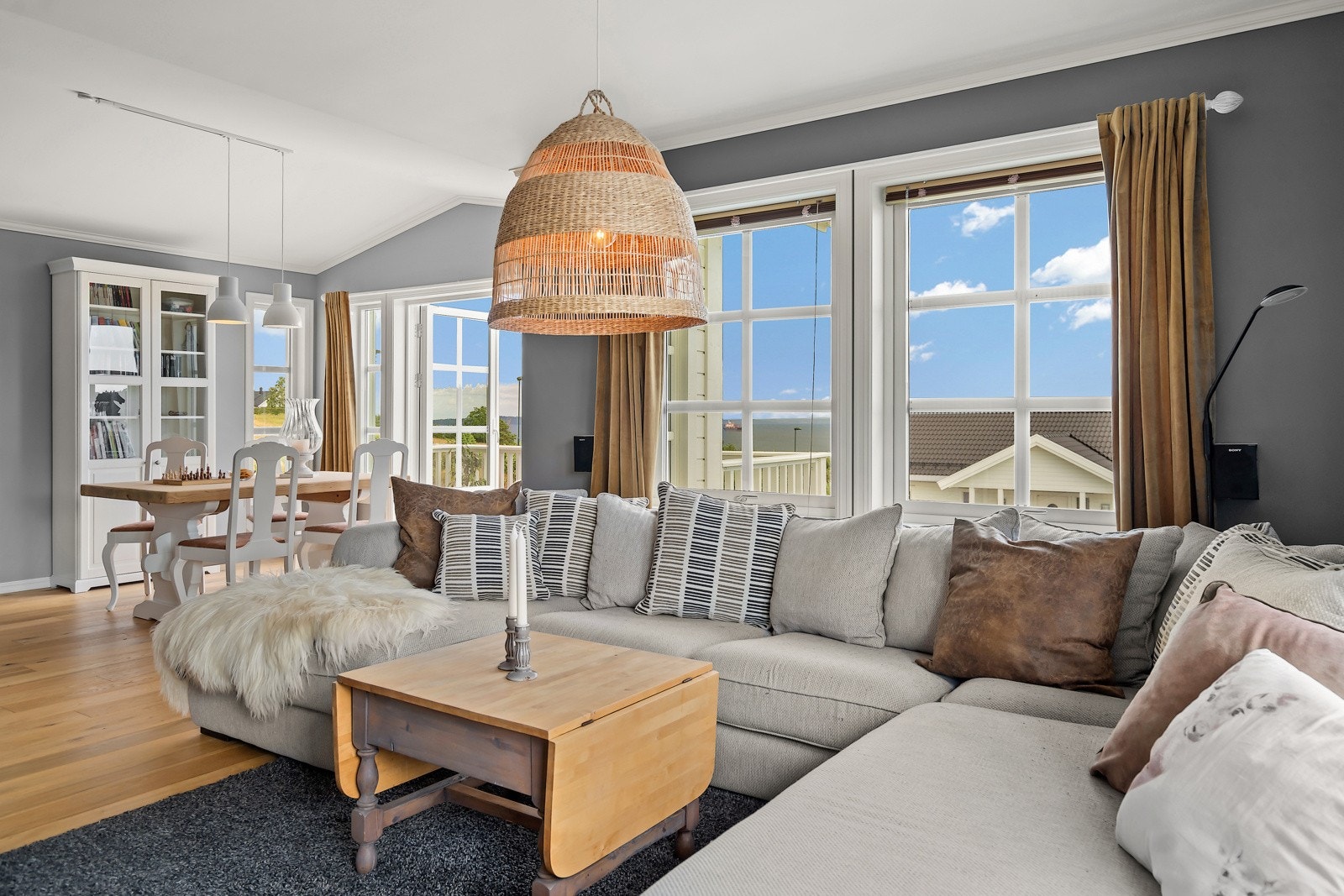 TV-stue i 2. etasje Galleribilde