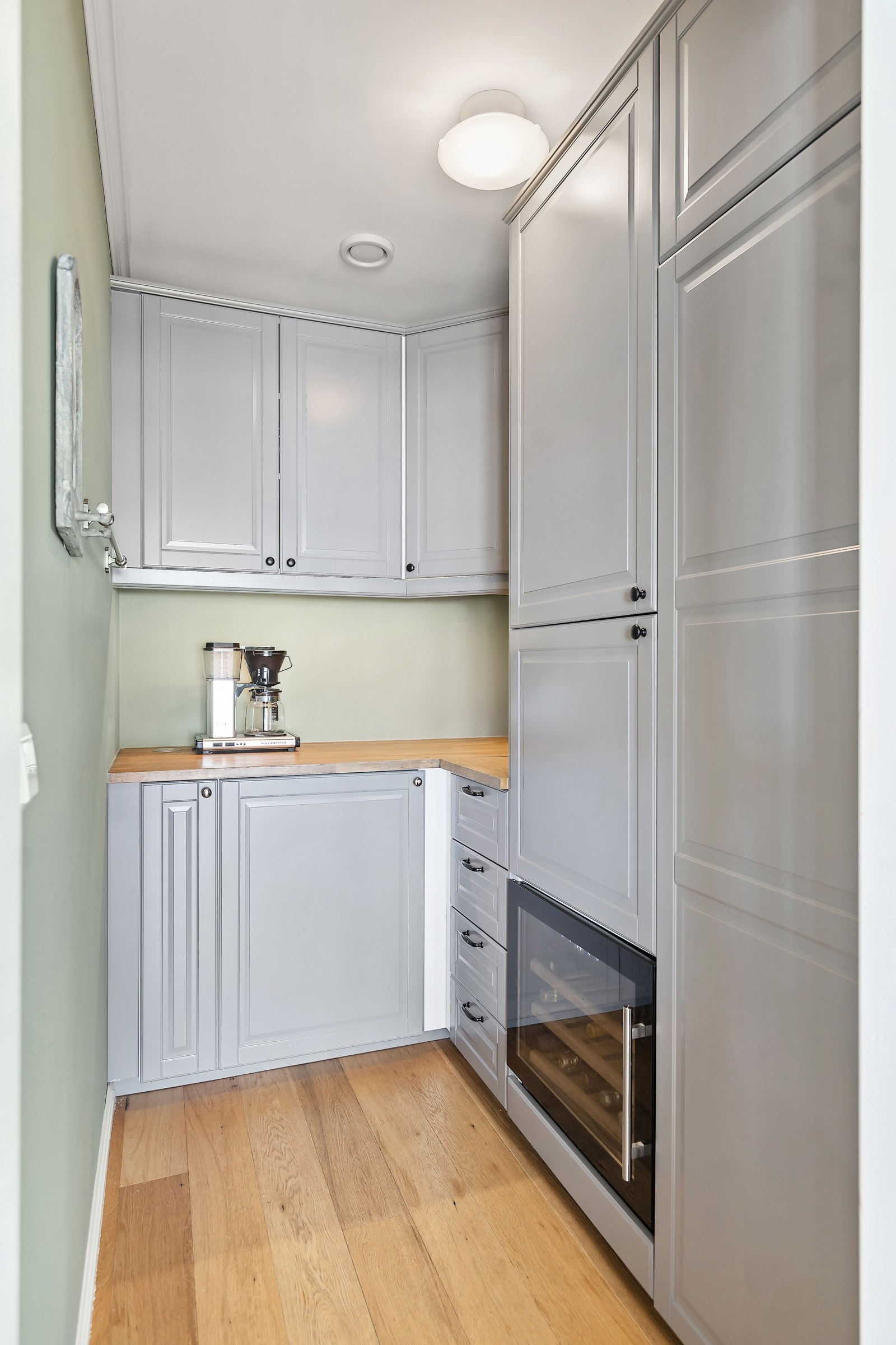 Grovkjøkken i tilknytning til kjøkkenet Galleribilde