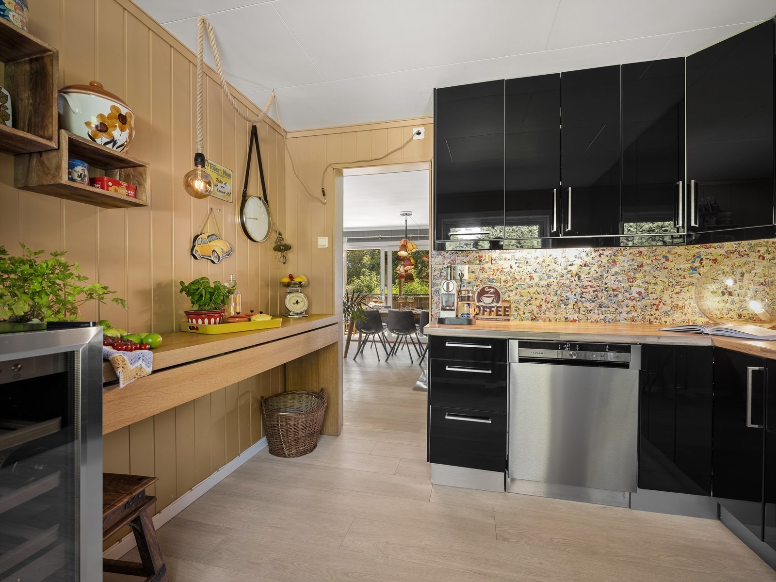 Dette er et gjennomført hjem med en unik stemning og atmosfære. Galleribilde