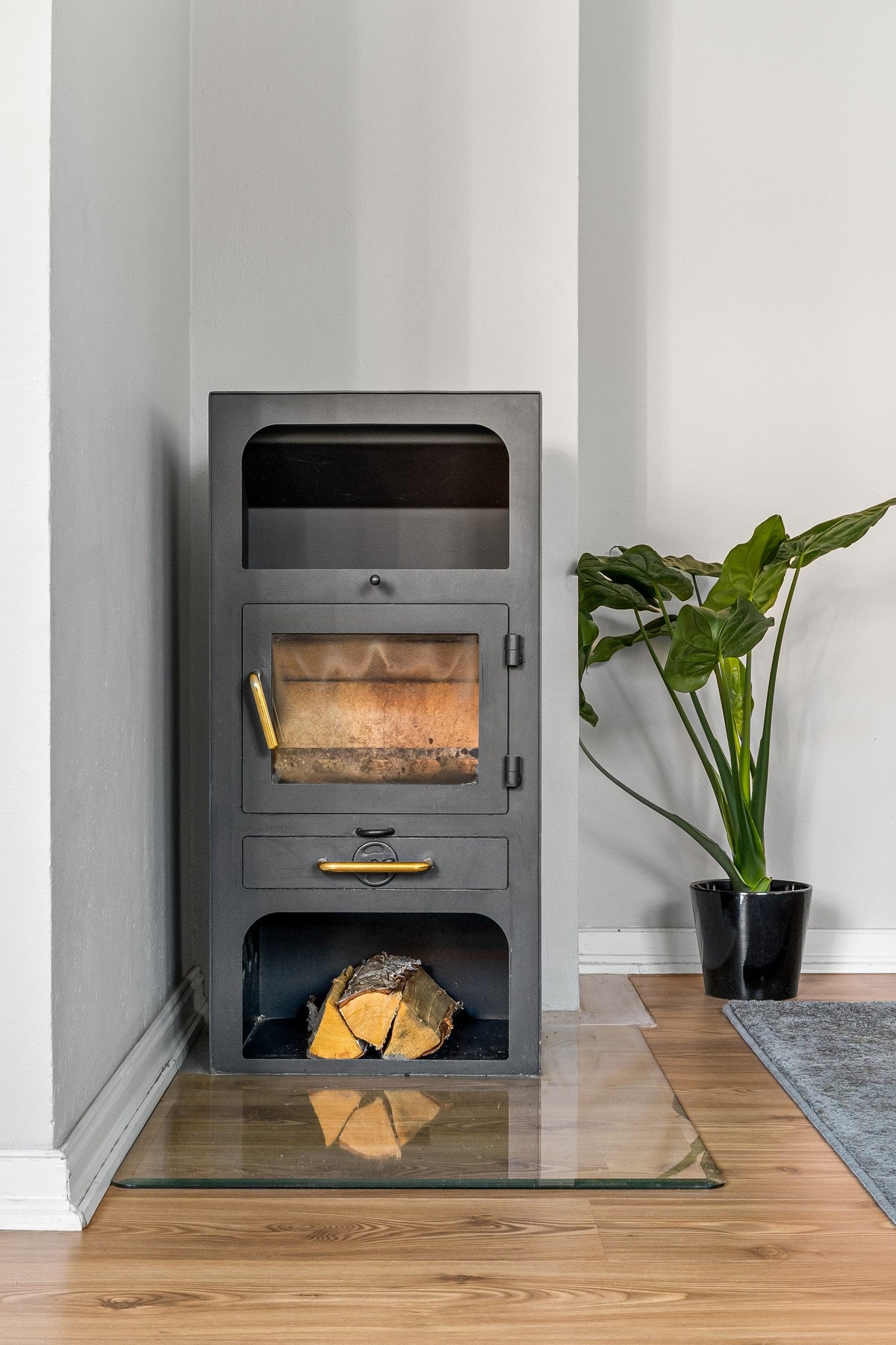 Peisovn i støpejern Galleribilde