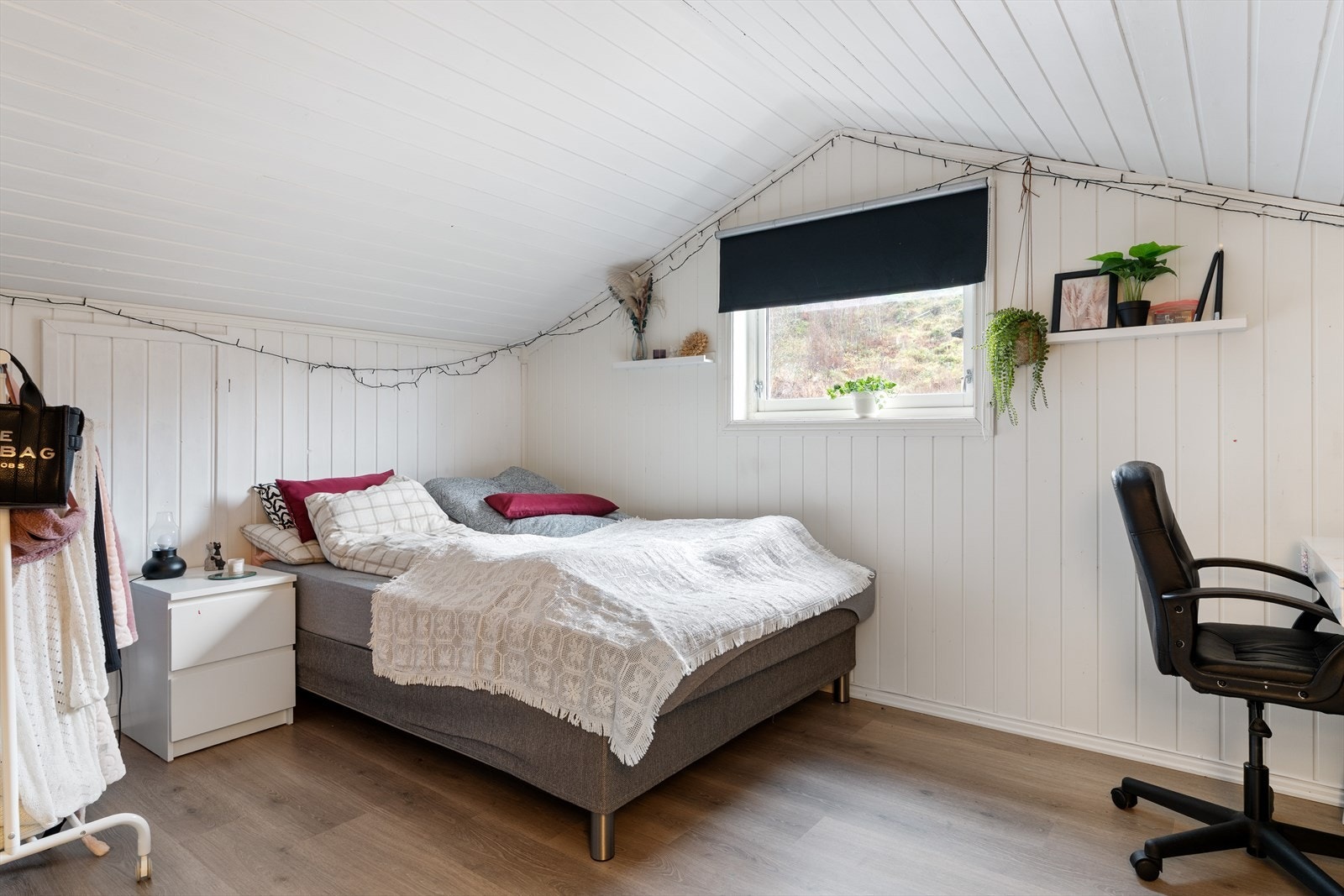 Rommet som benyttes som soverom er på hele 11,5 m². Galleribilde