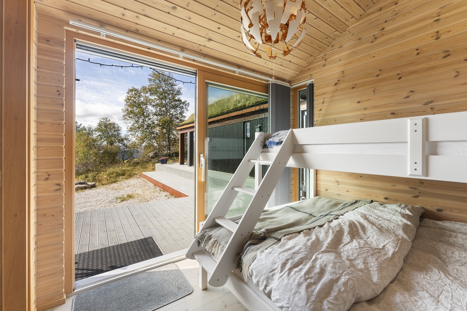 Praktisk anneks som har soverom, bad og badstue Galleribilde