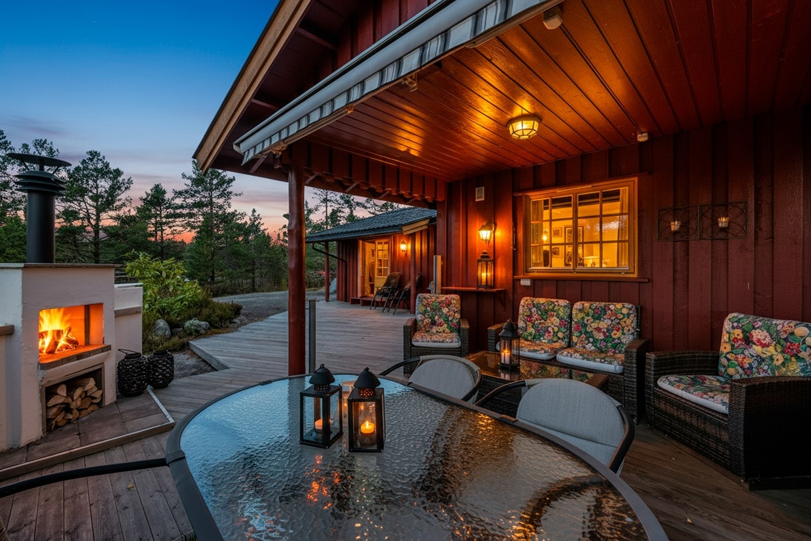 En nydelig tradisjonell fritidshytte beliggende rett ved Mjåsvatn. Galleribilde