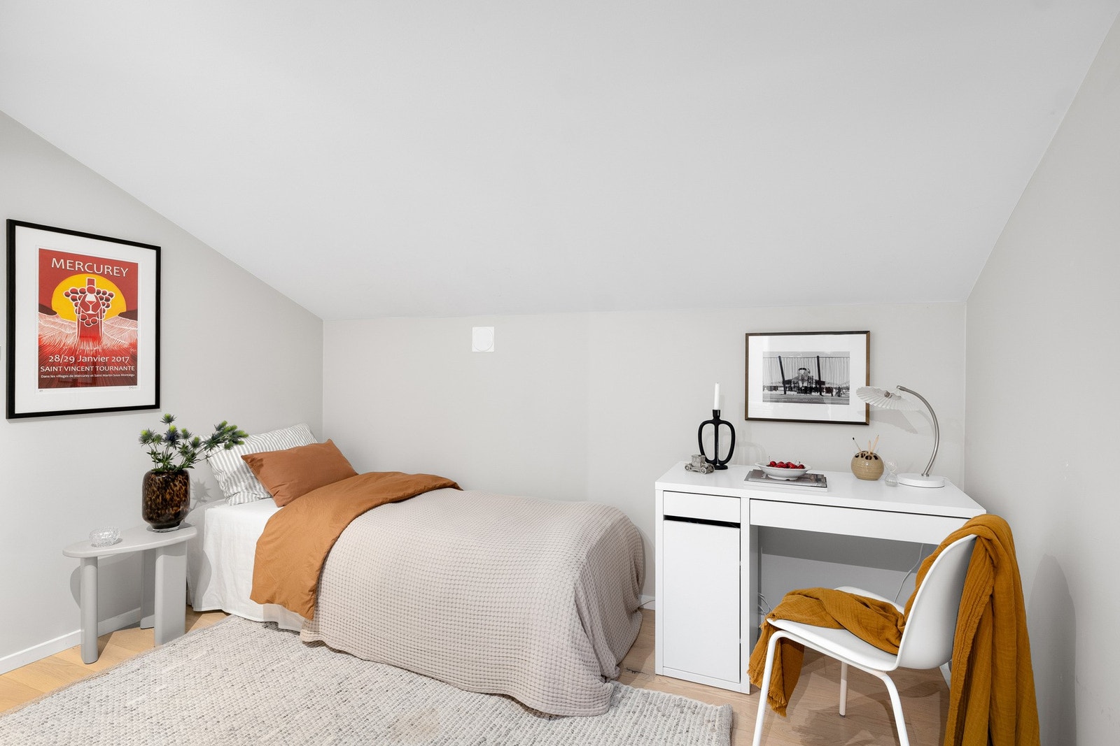 Soverom 3 av 4 | Romslig soverom. Galleribilde