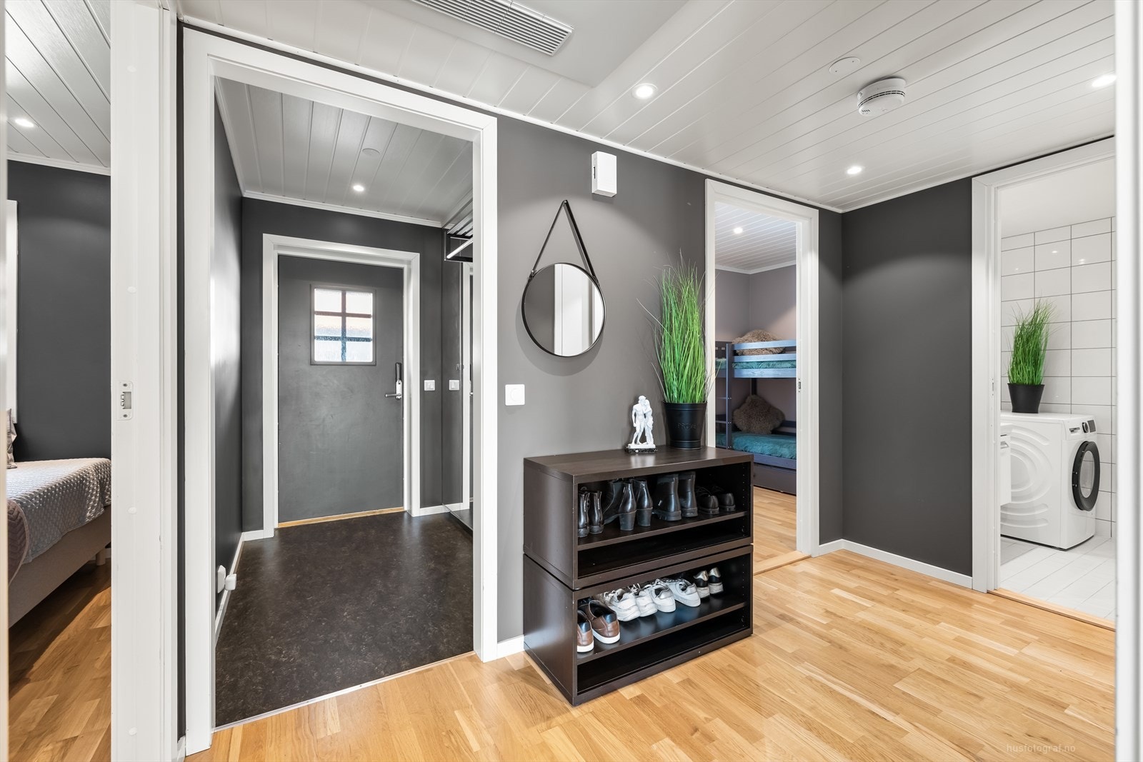 Leiligheten har en funksjonell og gjennomgående planløsning. Galleribilde